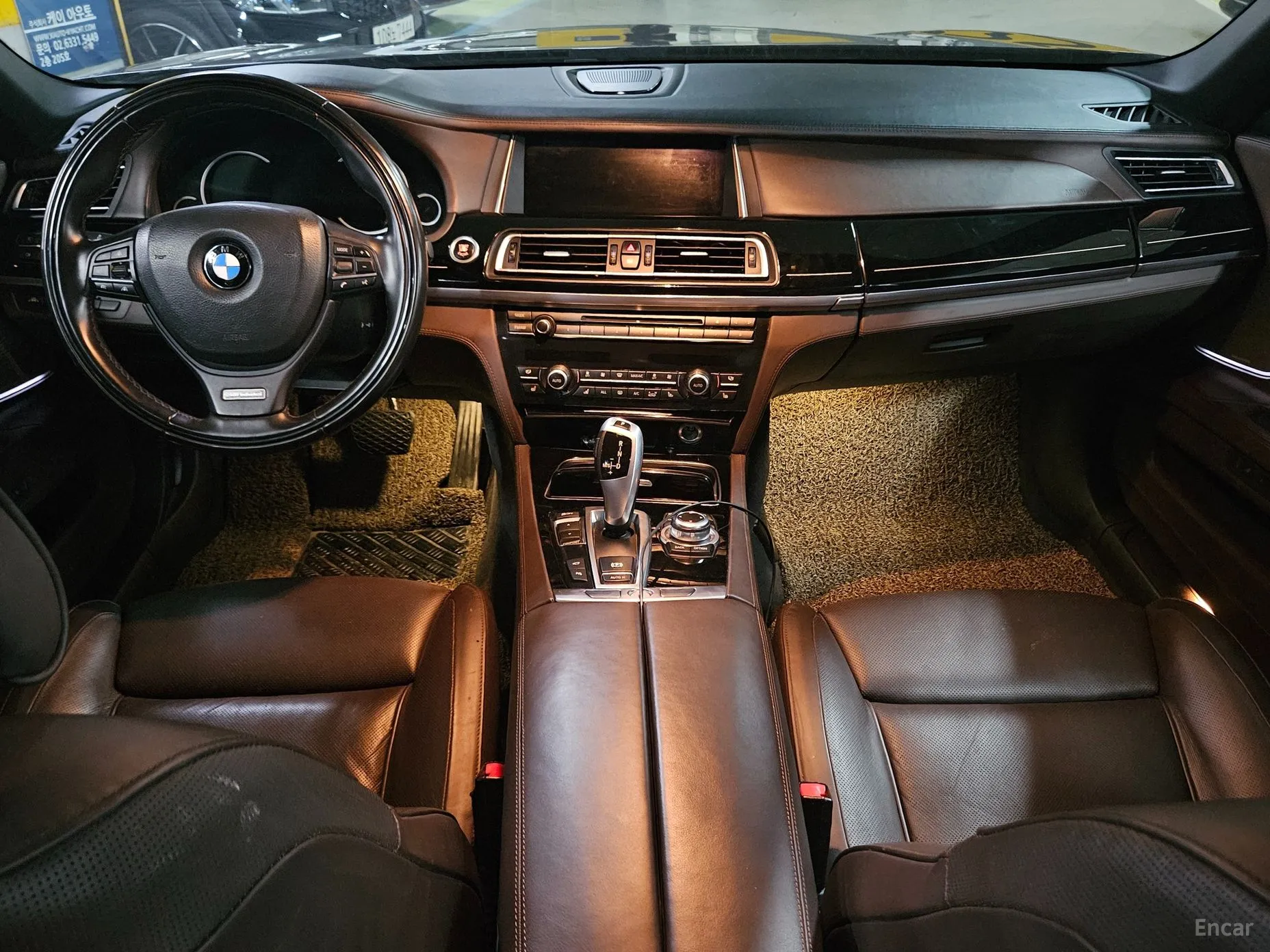 BMW 7 Series (F01) превью 7
