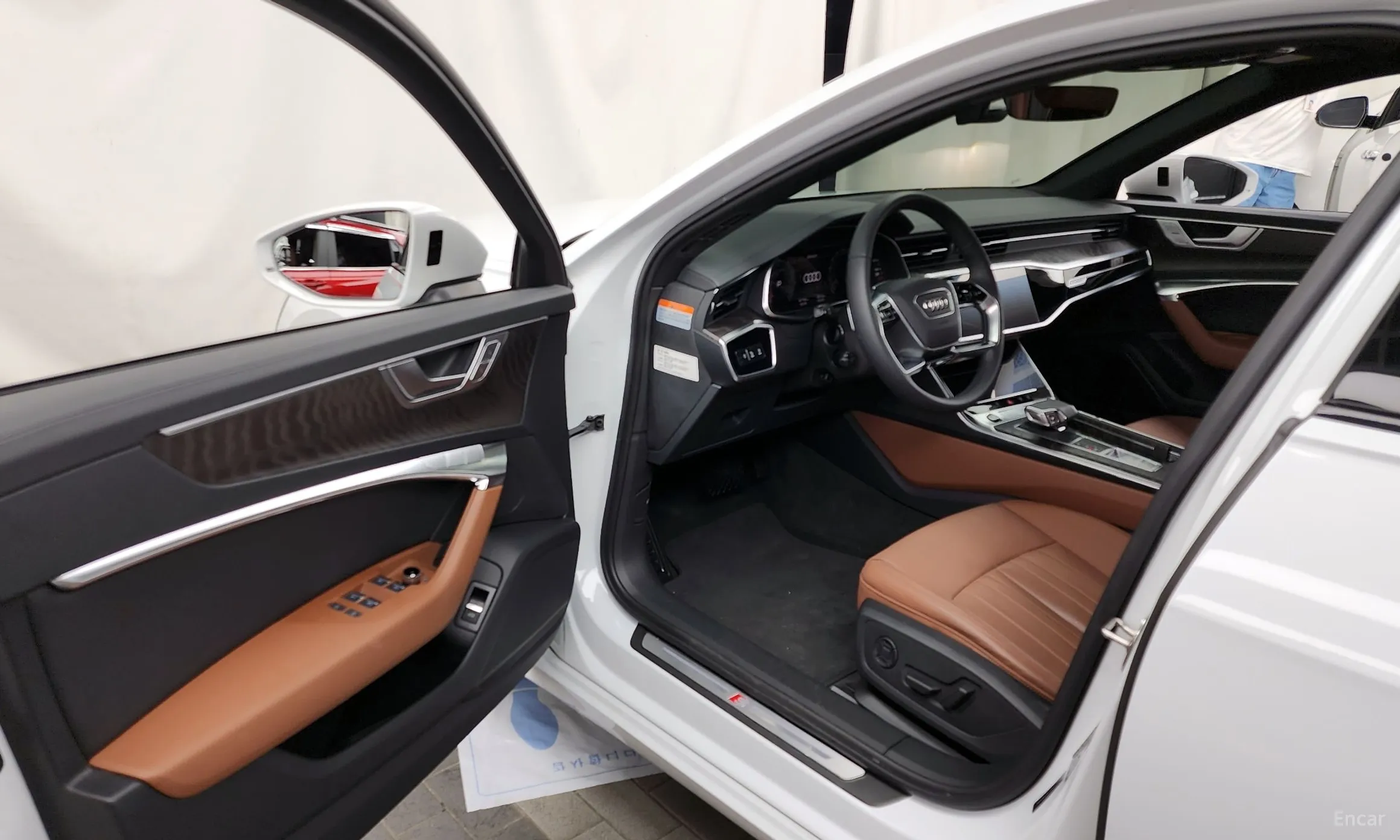 Audi A6 (C8) превью 10
