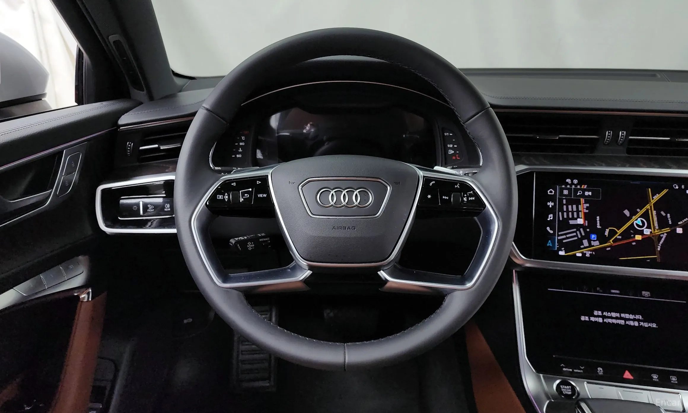 Audi A6 (C8) превью 13