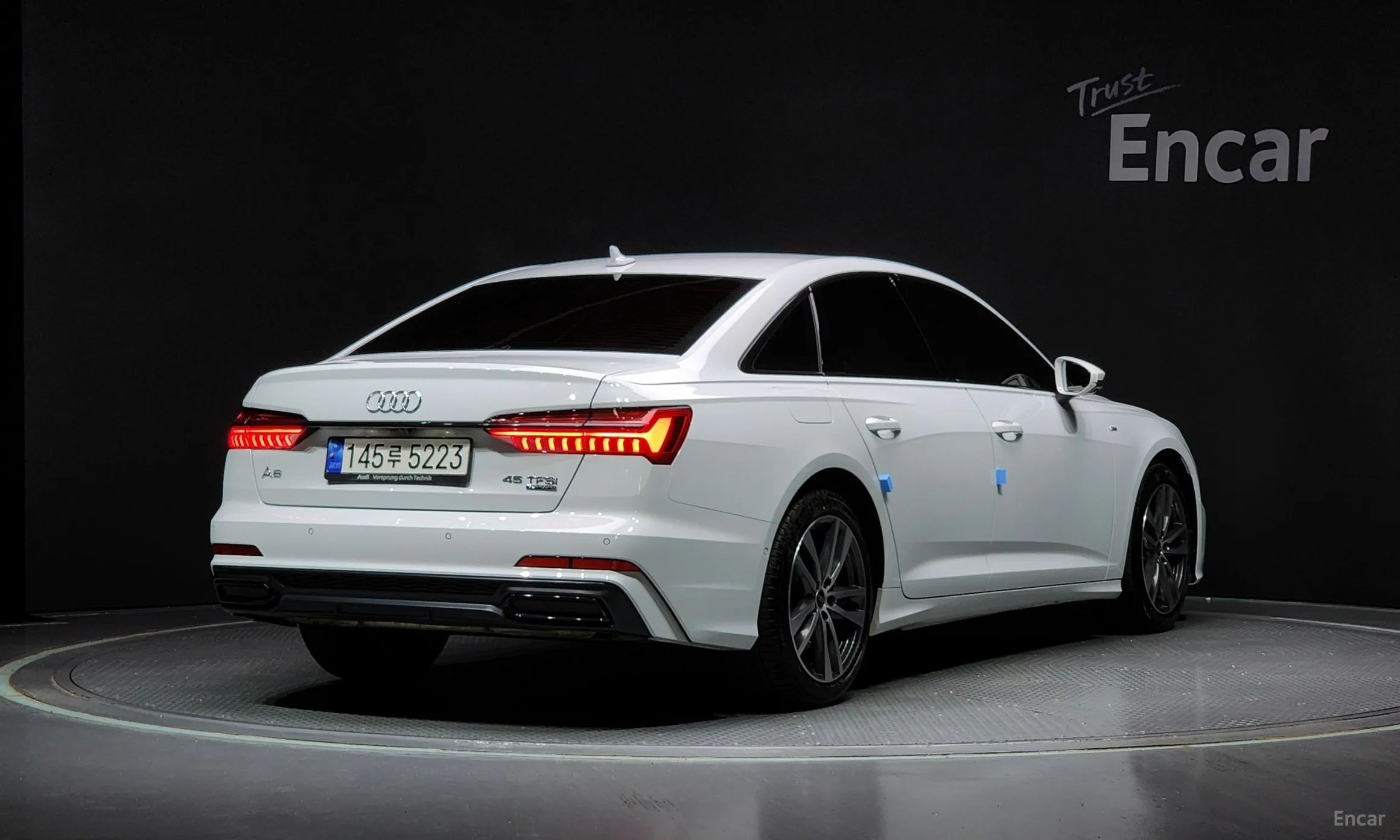 Audi A6 (C8) превью 2