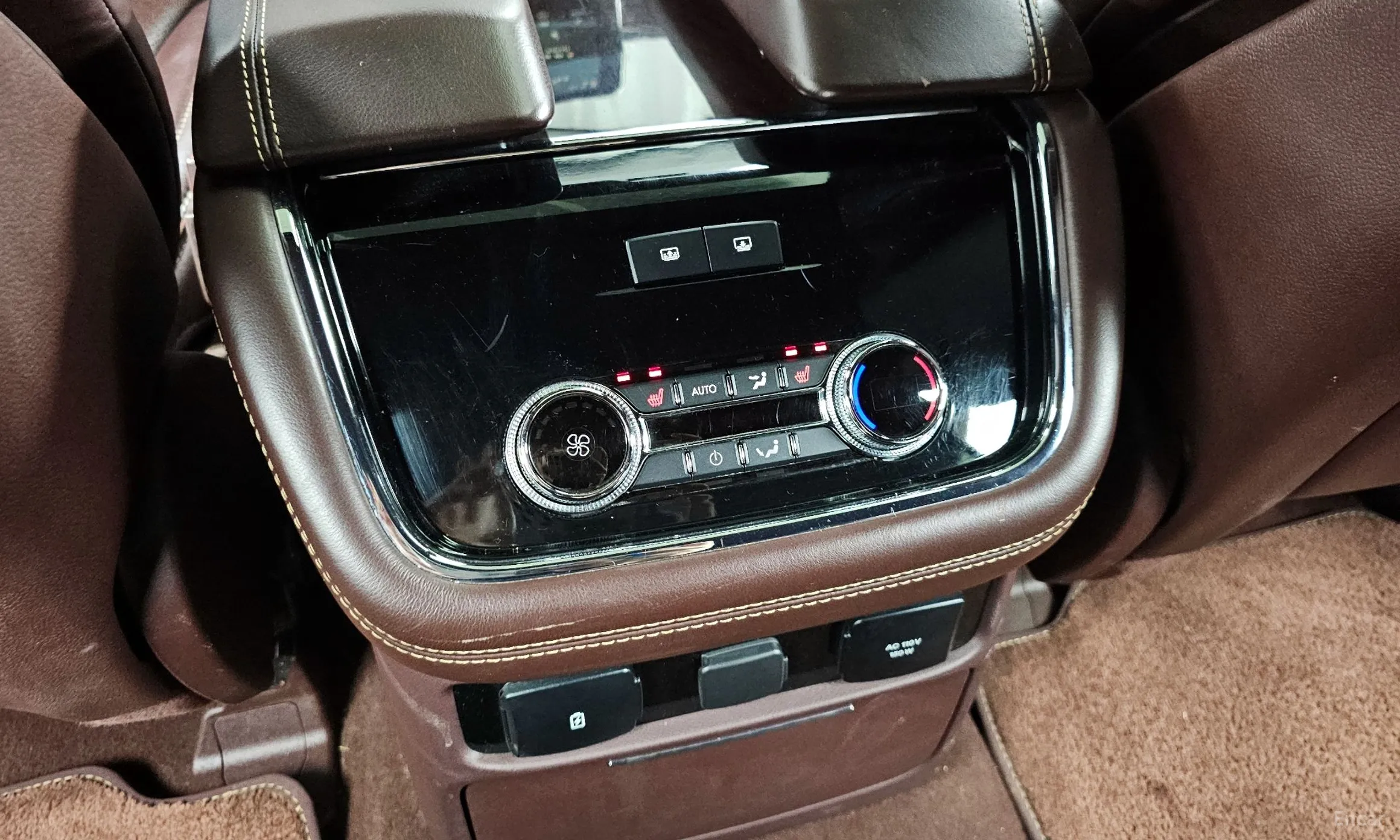 Lincoln Navigator 4th generation превью 18
