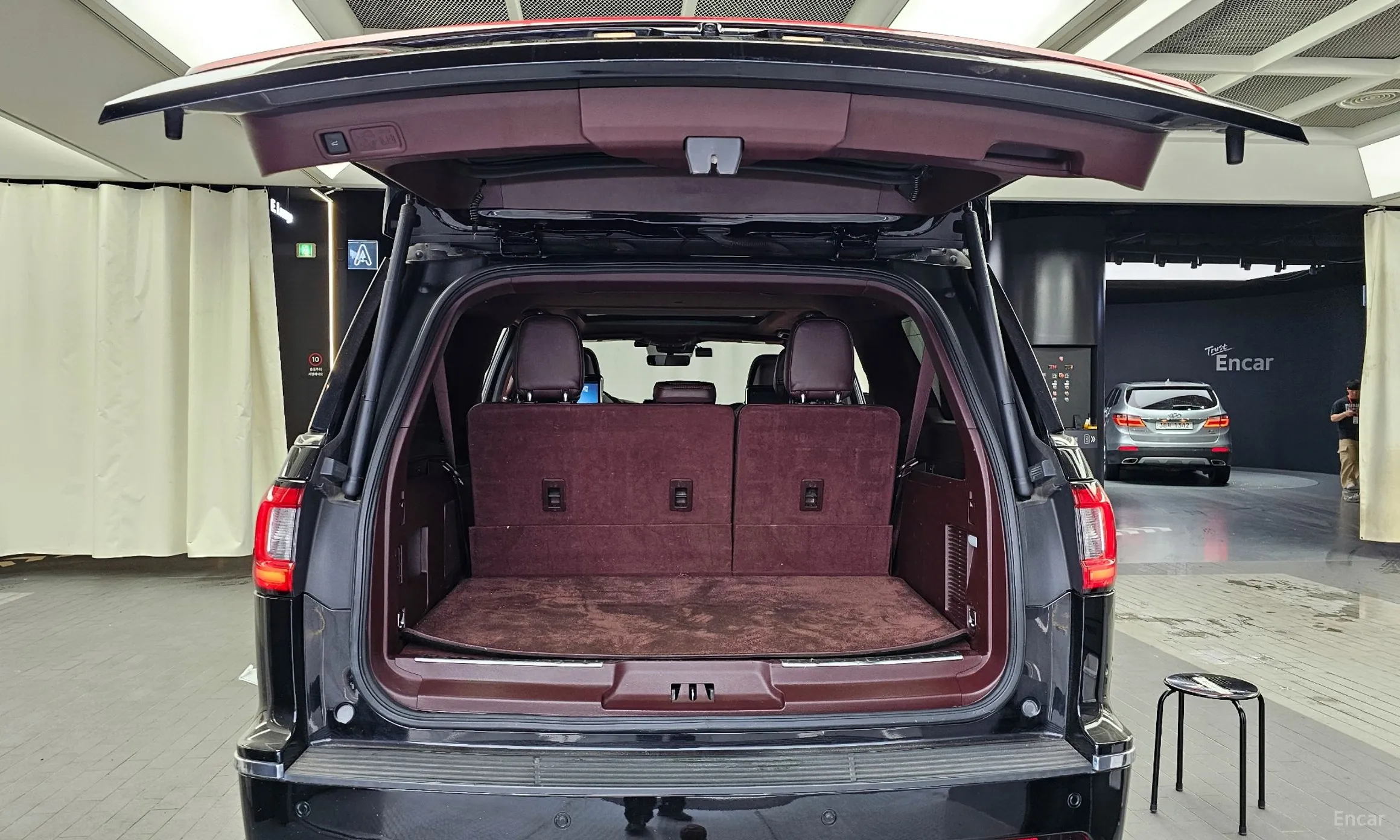 Lincoln Navigator 4th generation превью 20