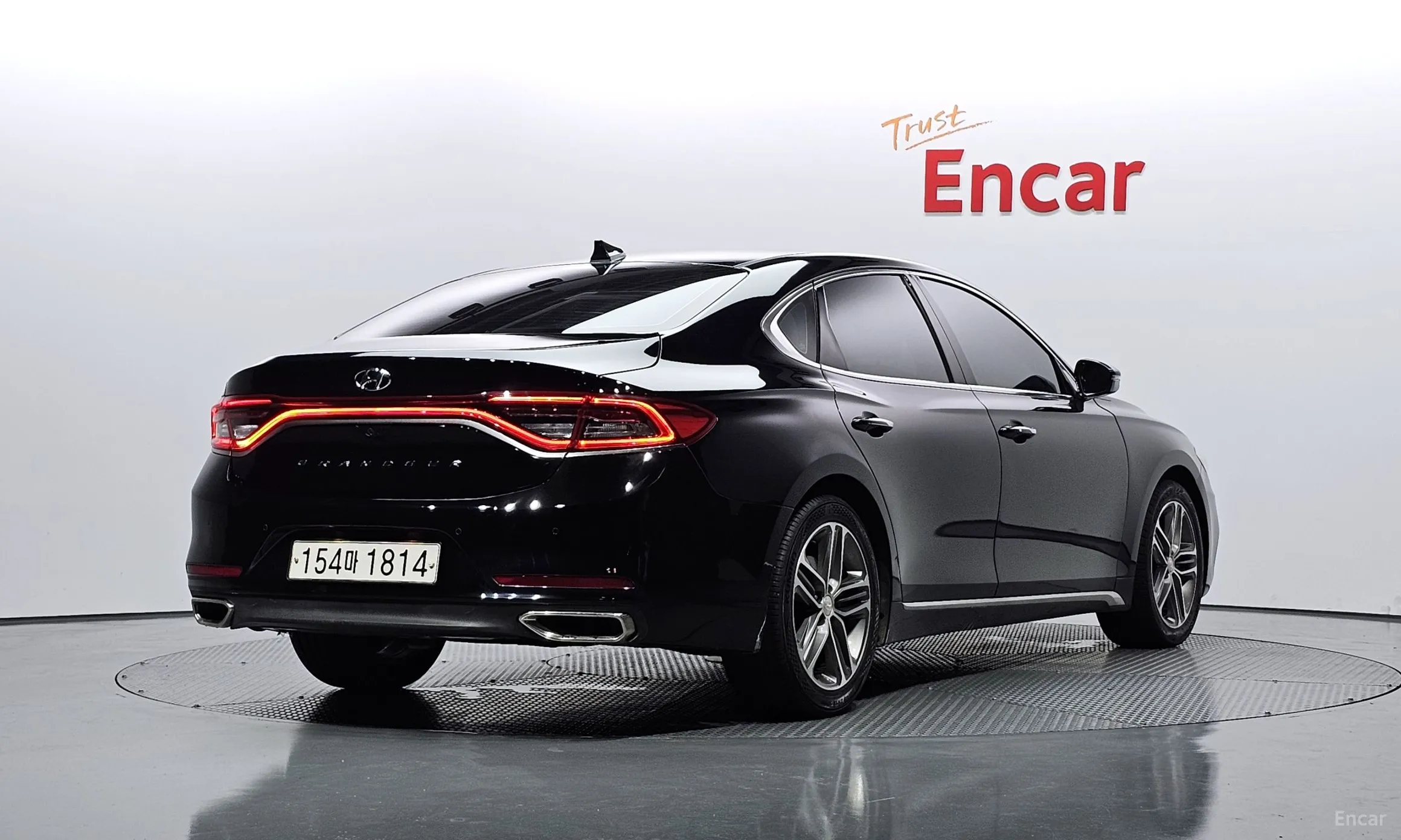 Hyundai Grandeur IG превью 2