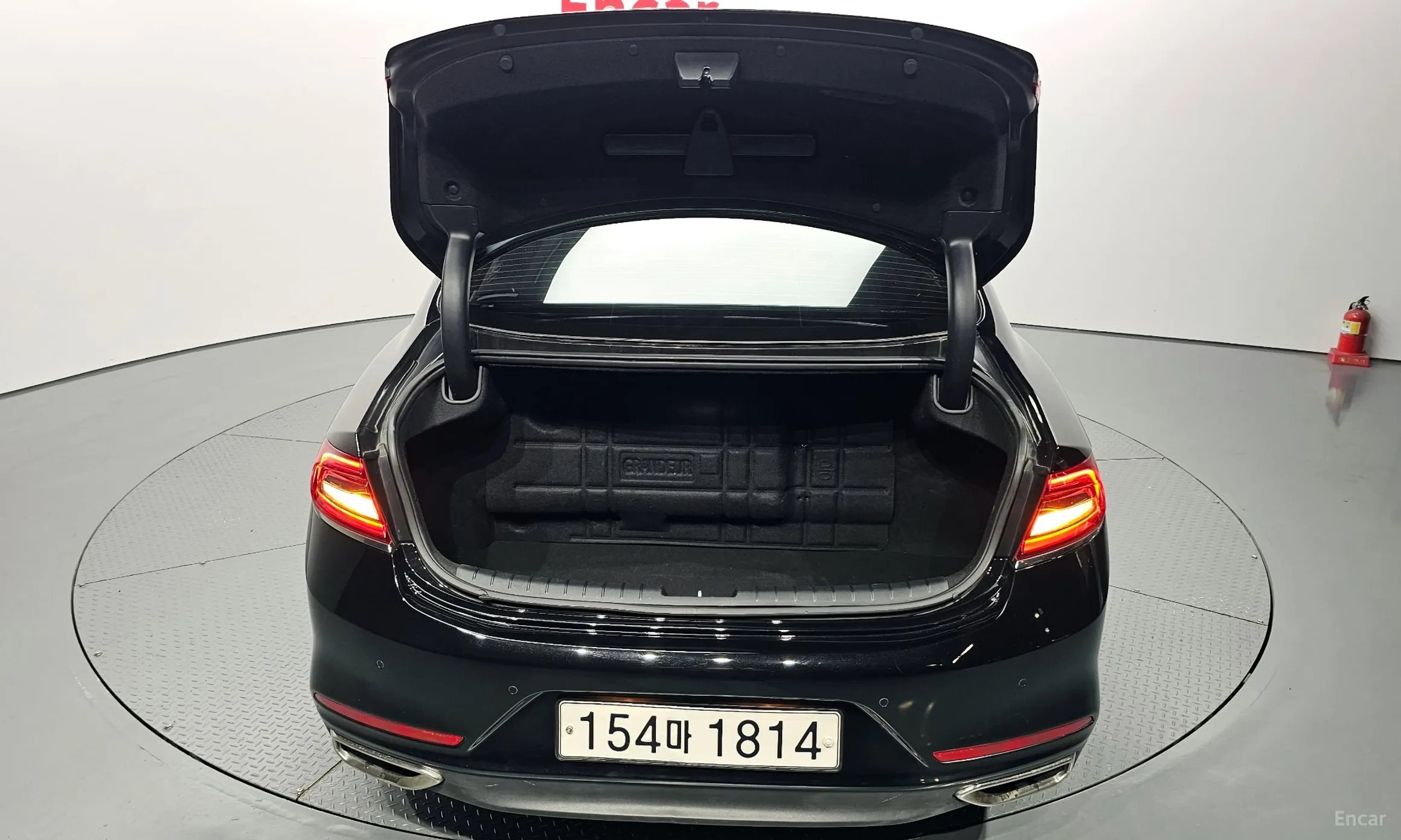 Hyundai Grandeur IG превью 20