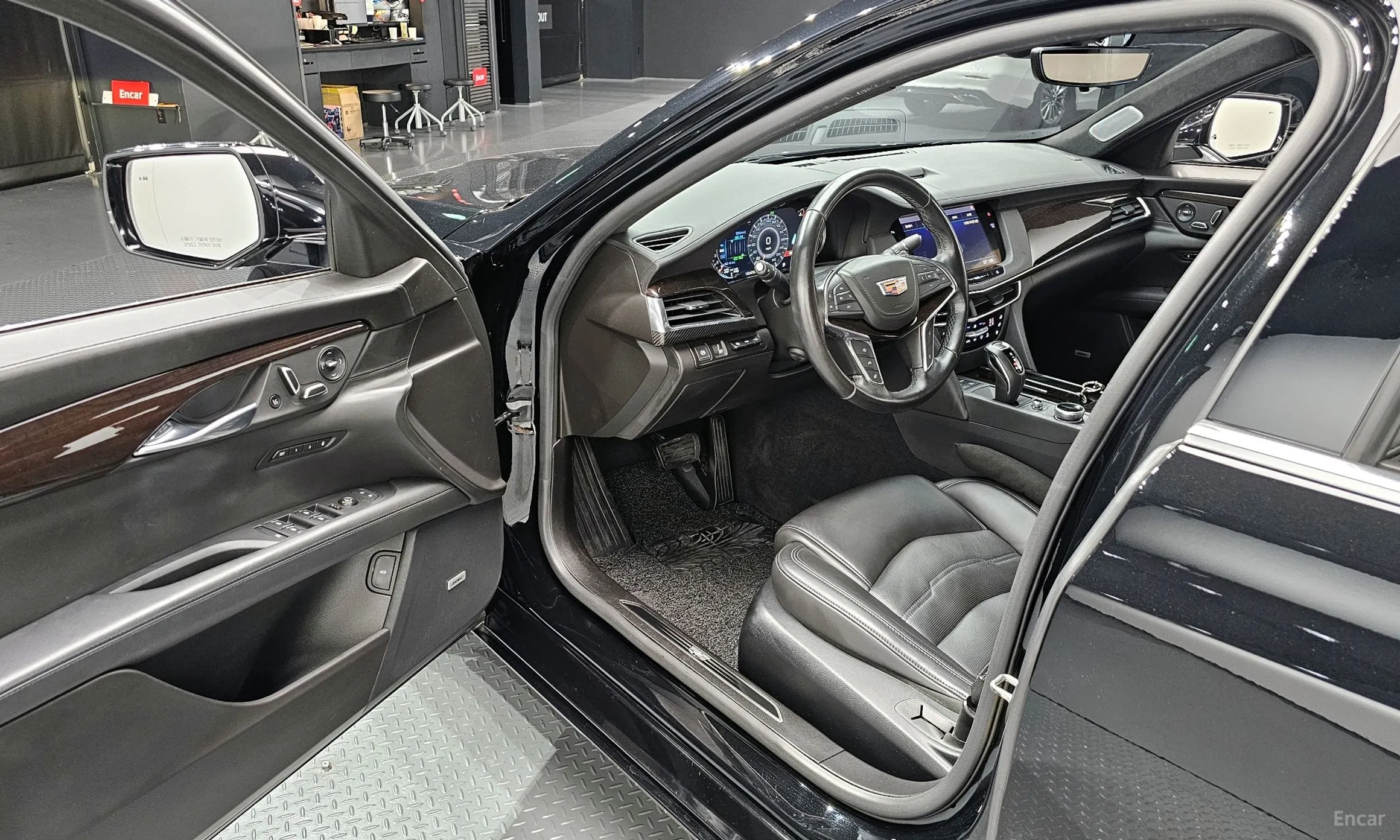 Cadillac CT6 превью 11