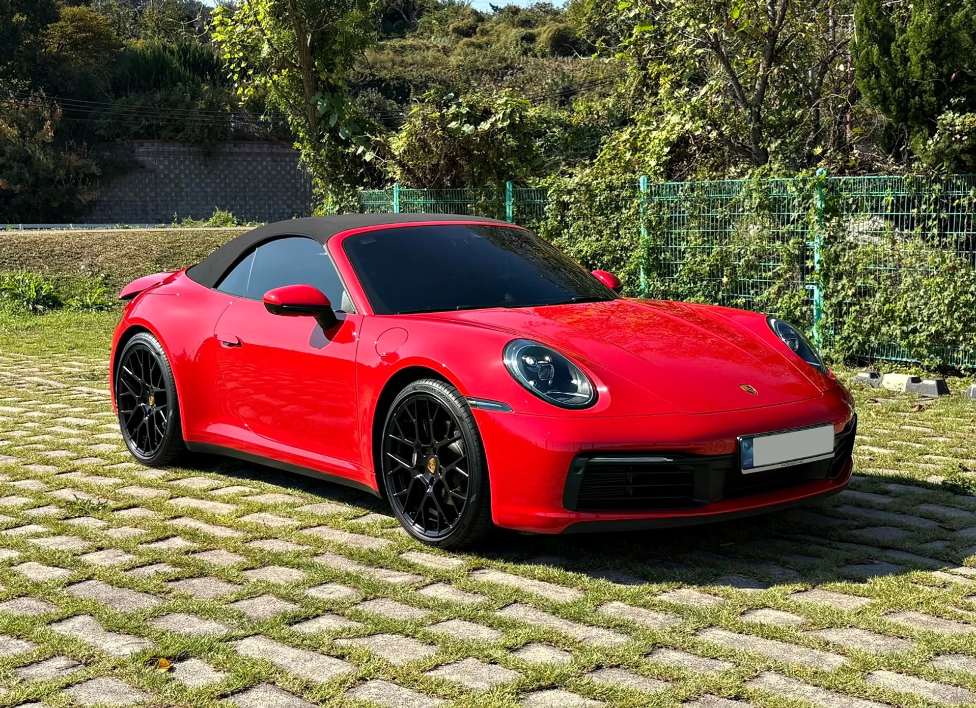 Porsche 911 (992) превью 3