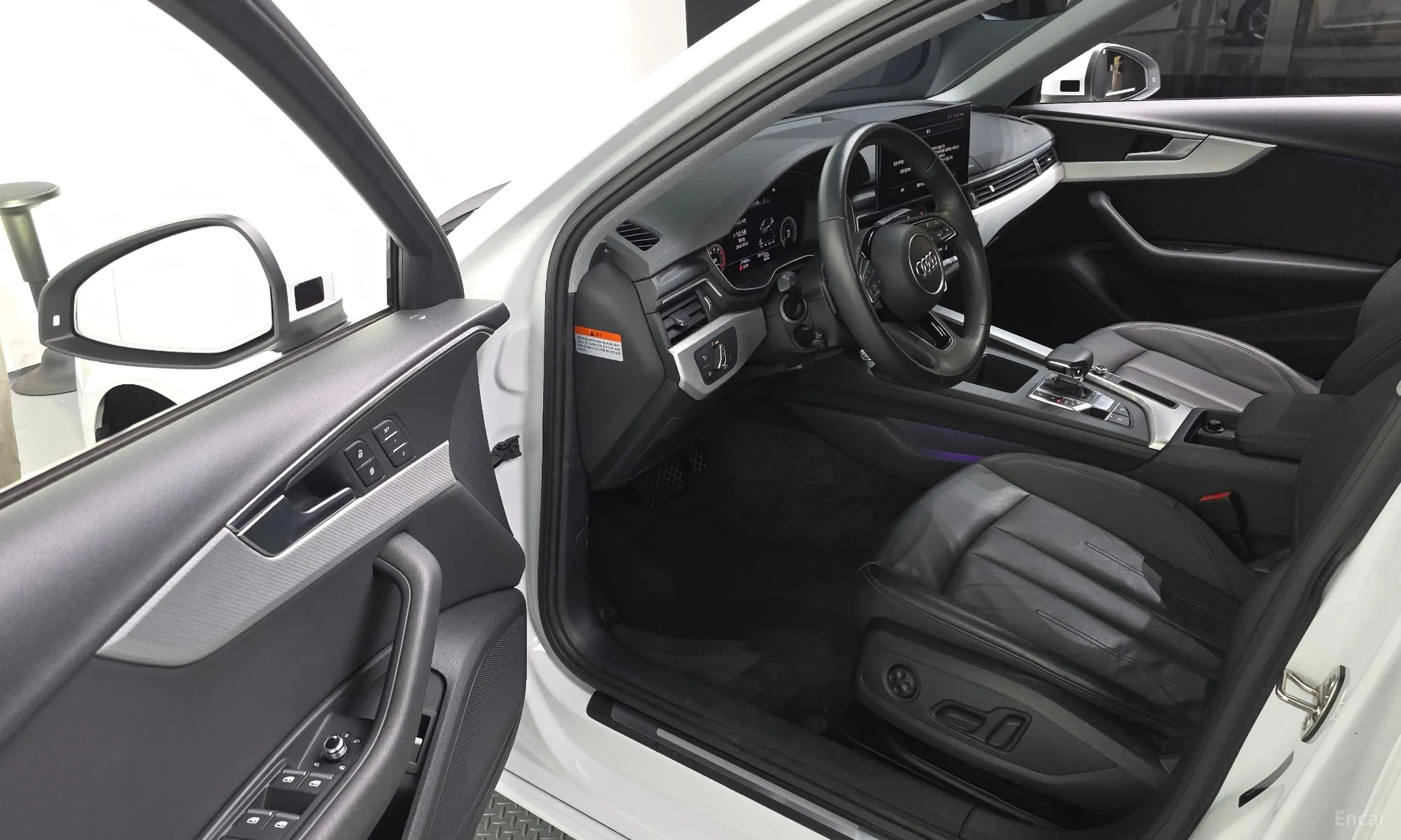 Audi A4 (B9) превью 10