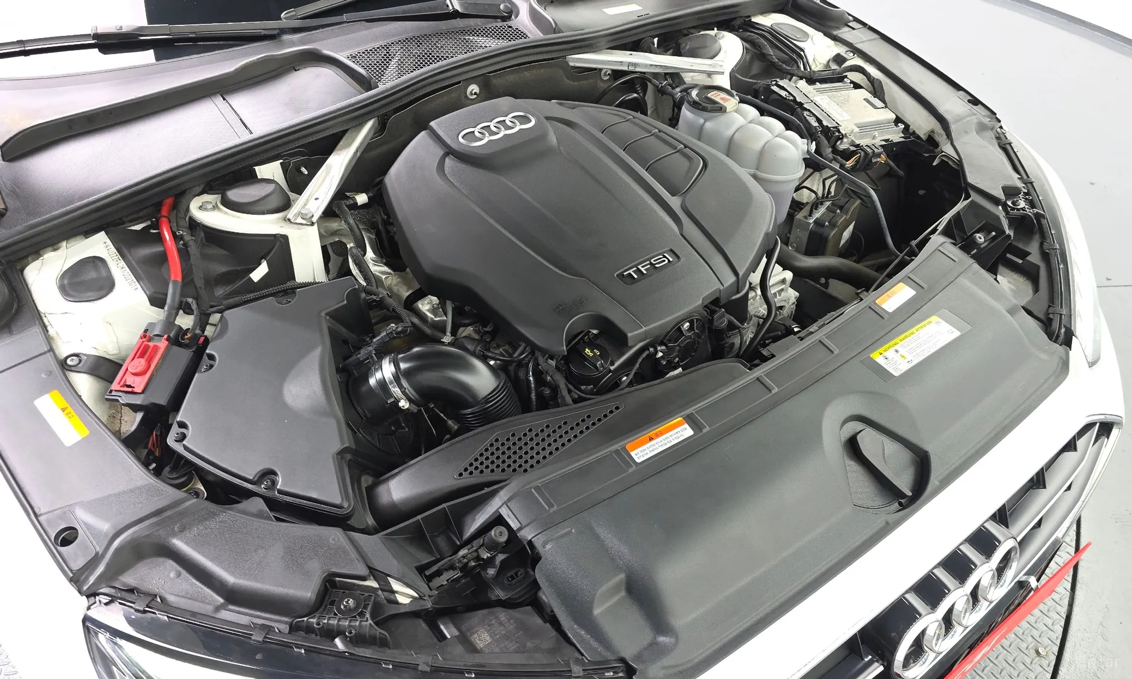 Audi A4 (B9) превью 6