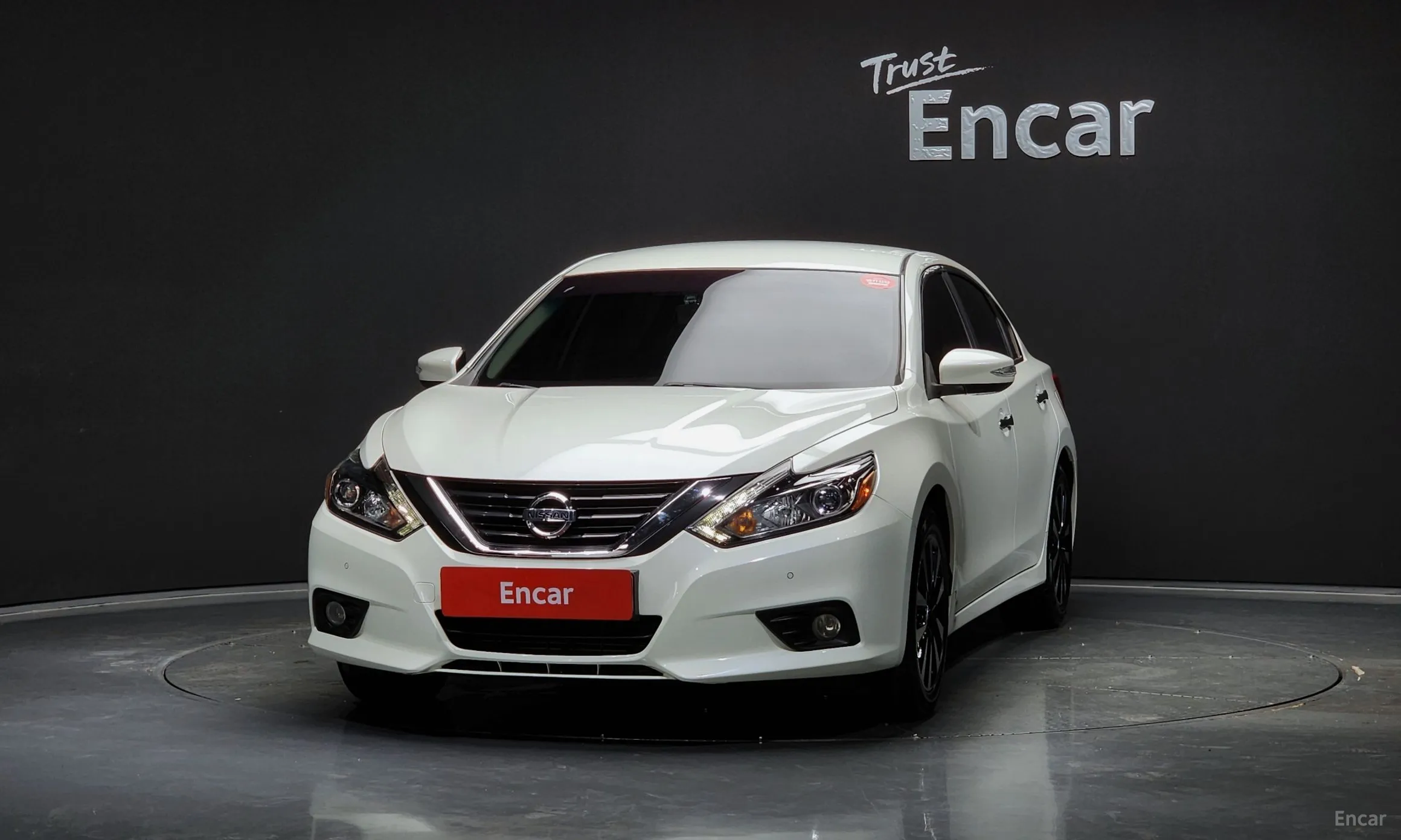 Nissan Altima превью 3