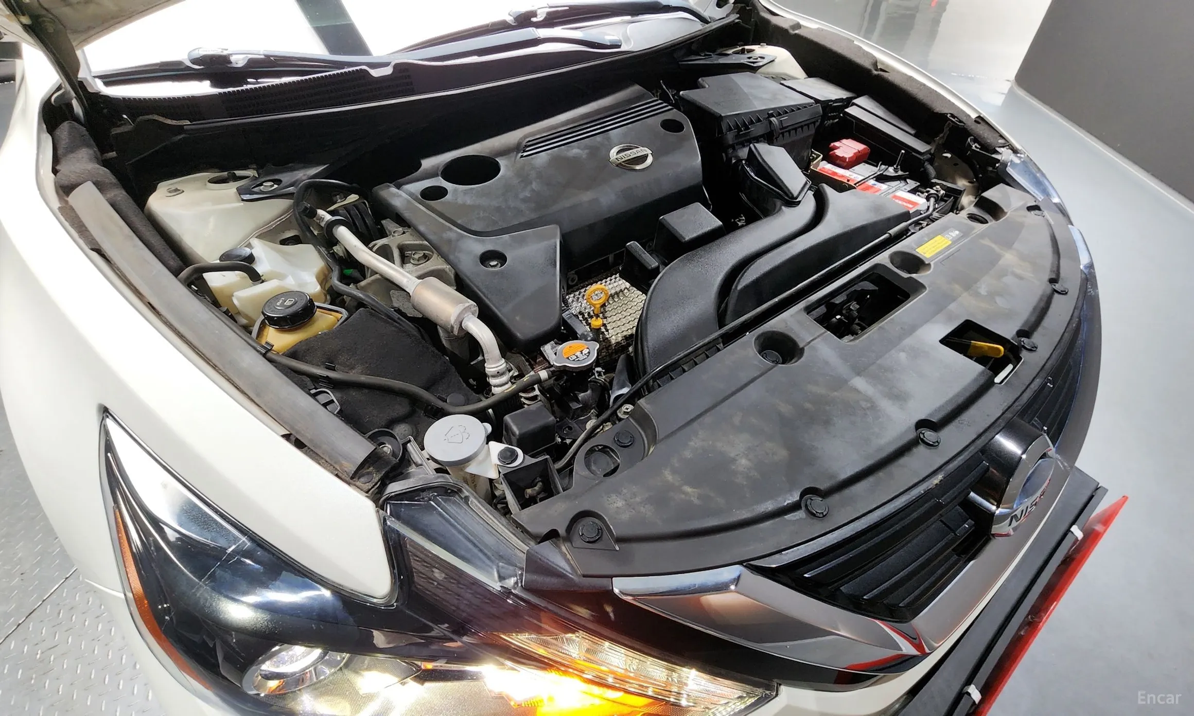 Nissan Altima превью 6