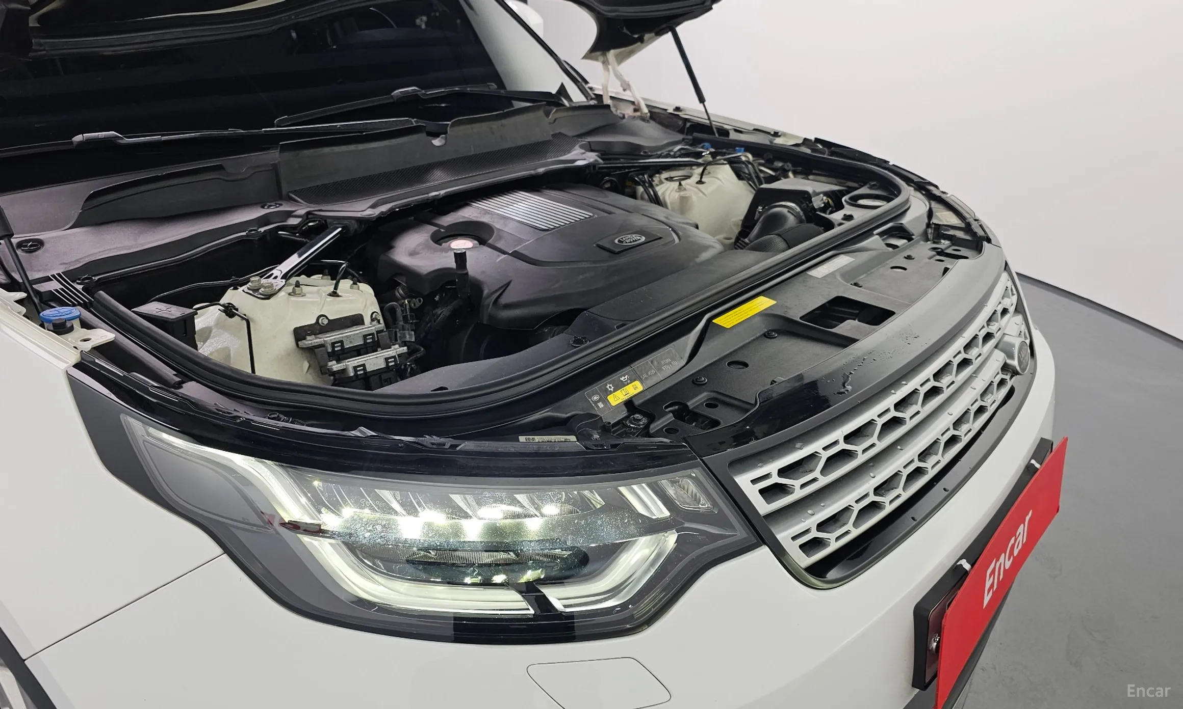 Land Rover Discovery 5 превью 6
