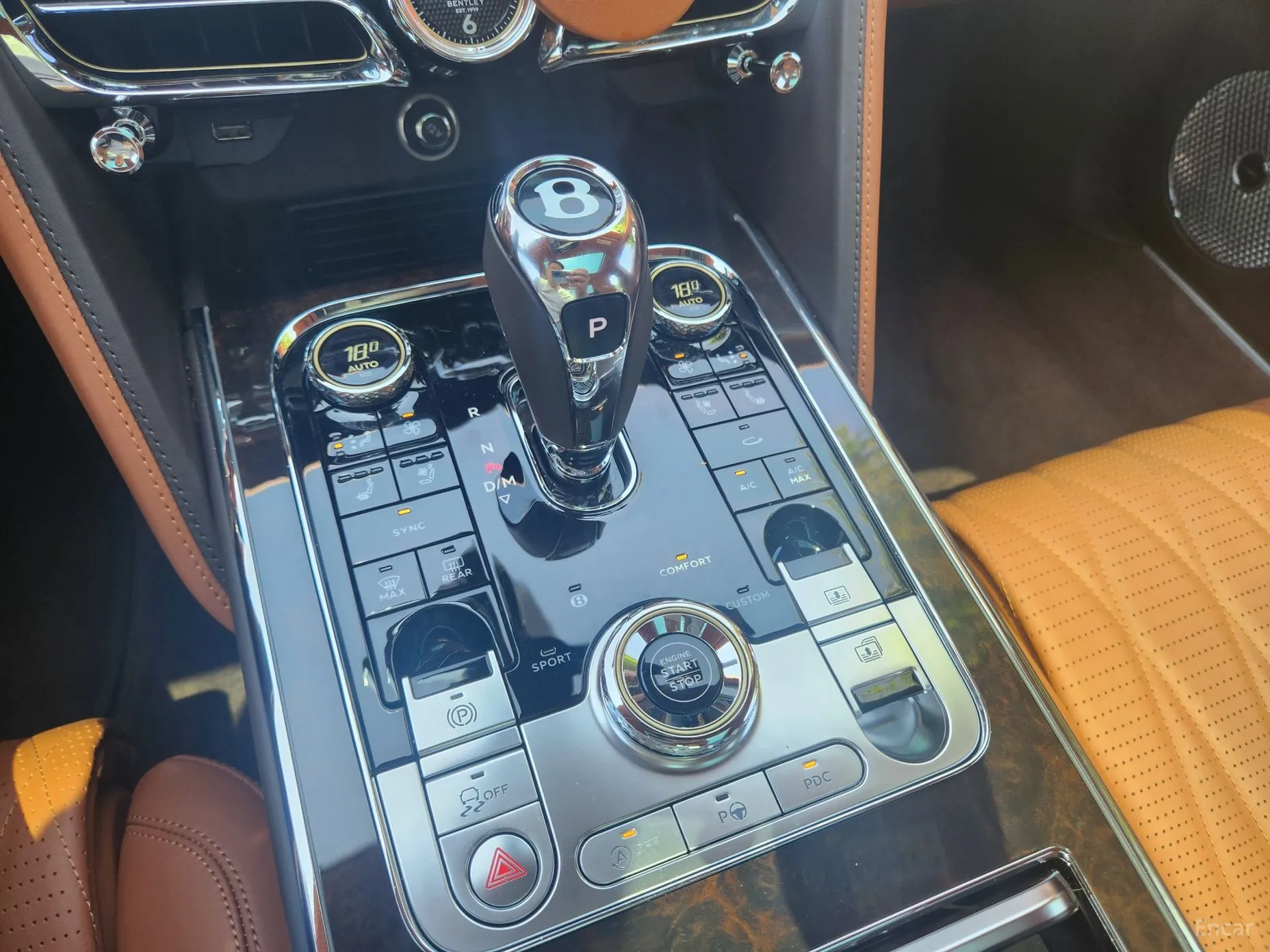 Bentley Flying Spur 3rd Generation превью 16