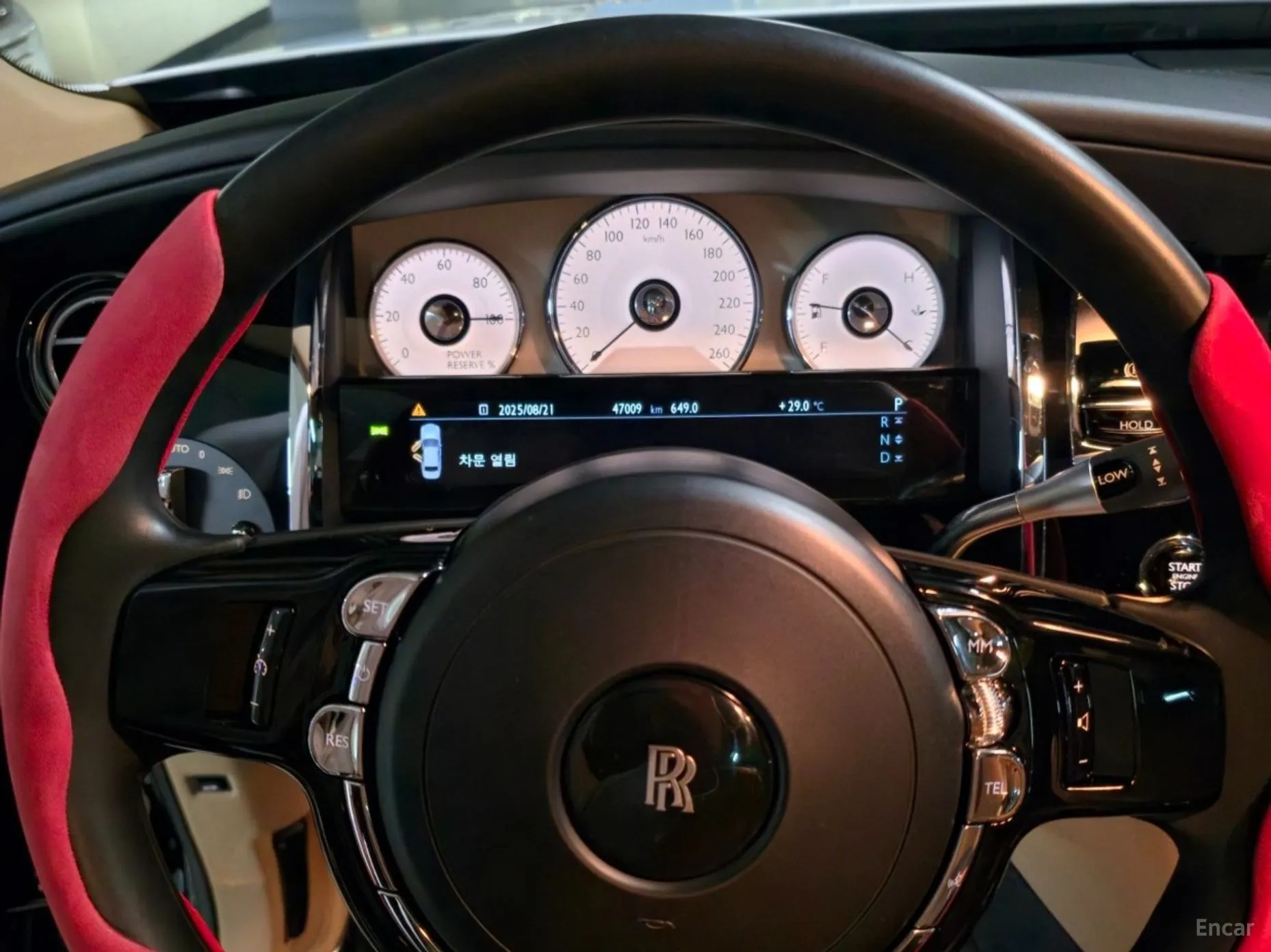 Rolls-Royce Ghost превью 16