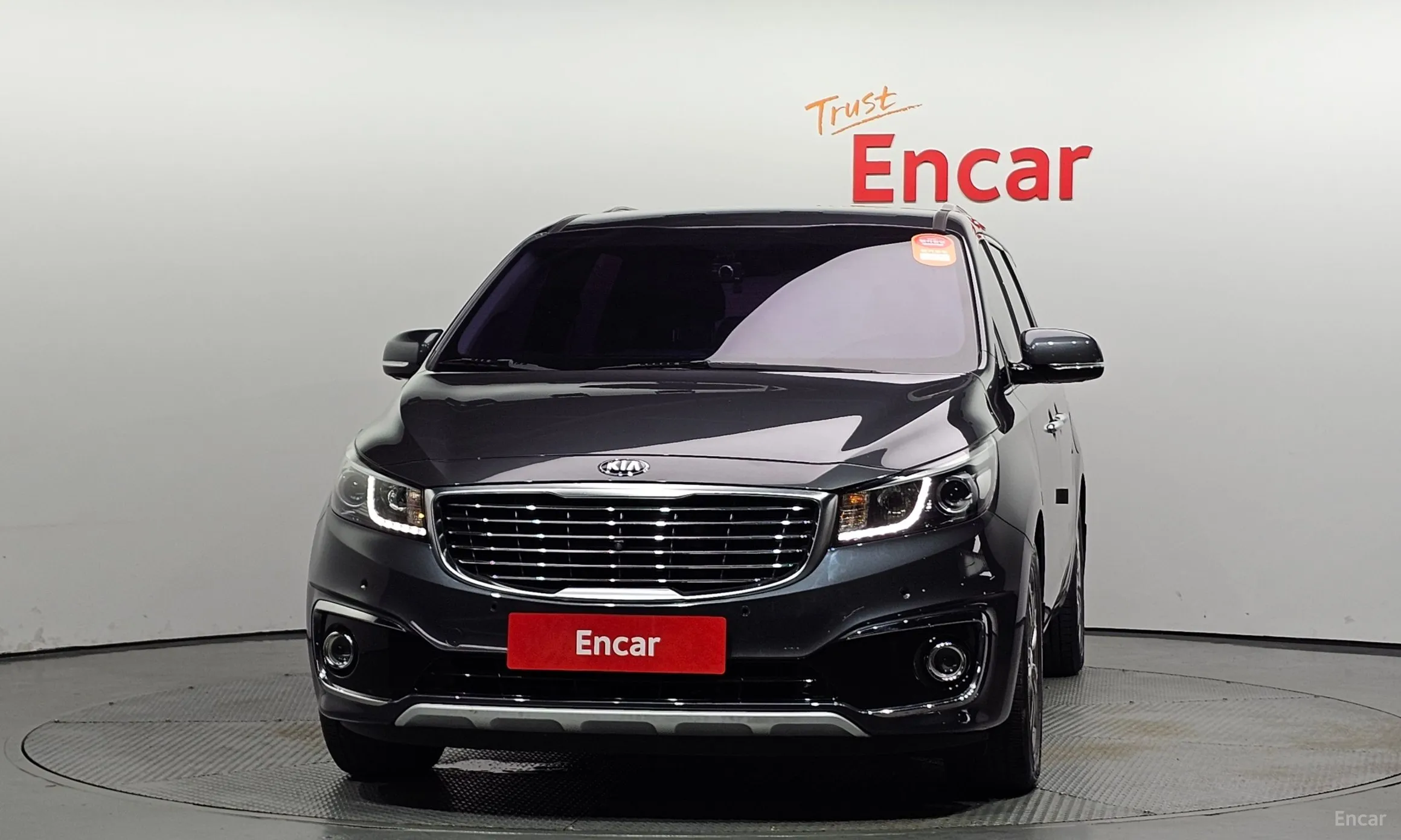 Kia Carnival превью 3