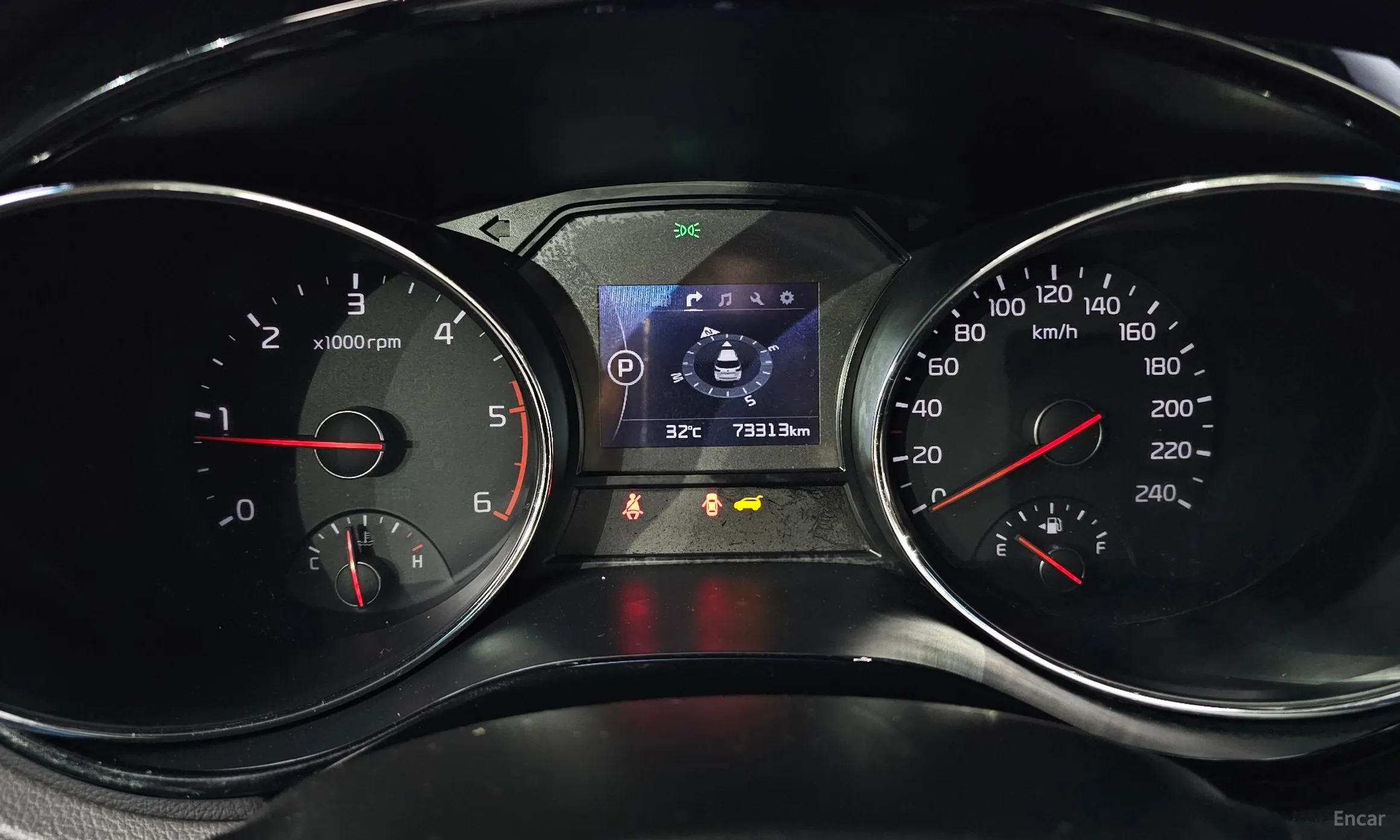 Kia Carnival превью 8