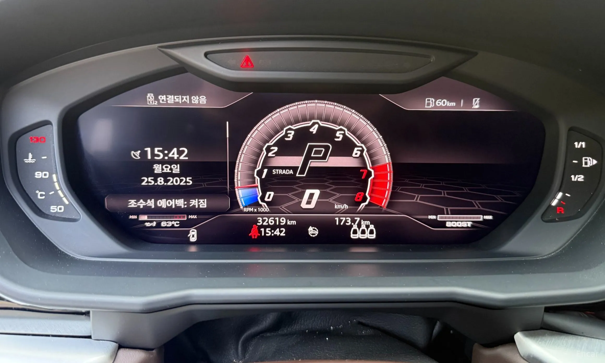 Lamborghini Urus превью 8