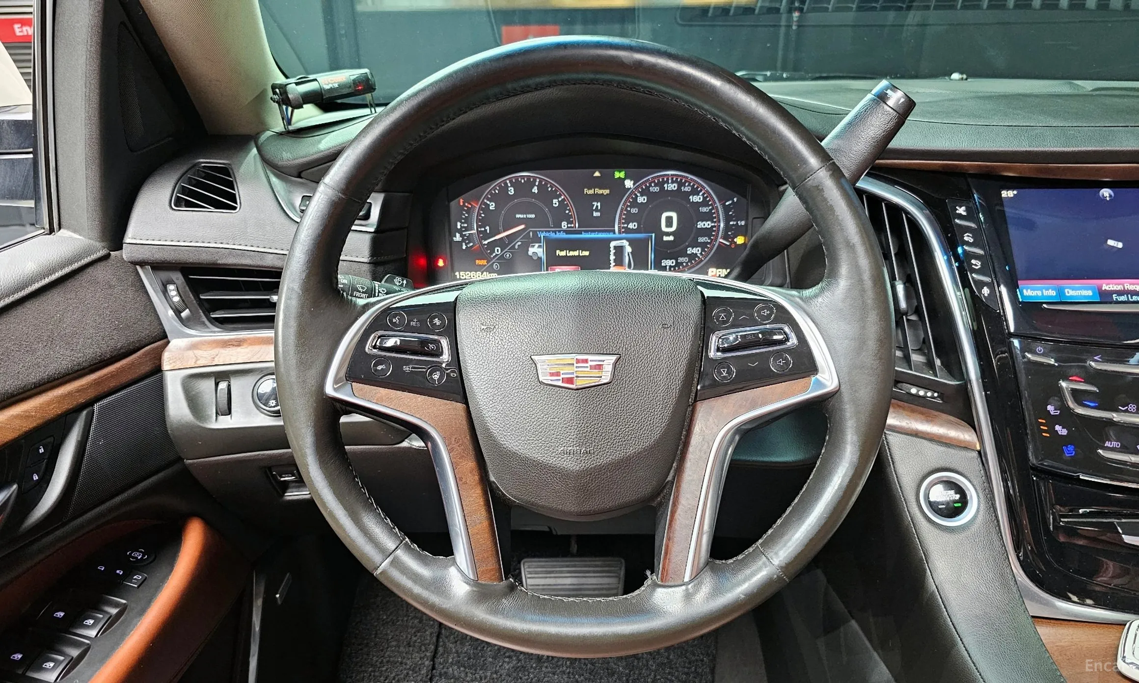 Cadillac Escalade превью 13