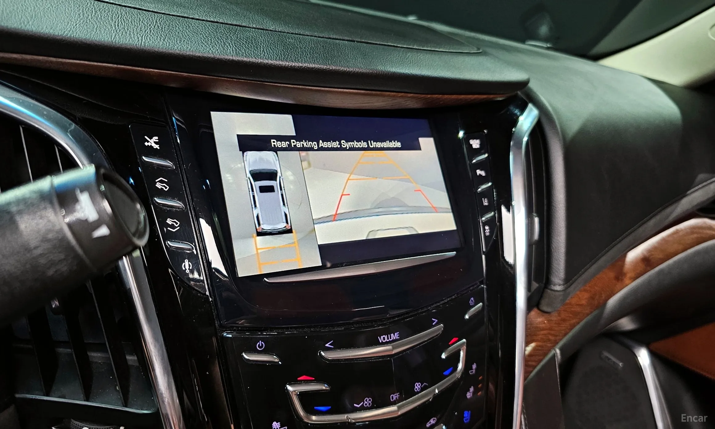 Cadillac Escalade превью 15