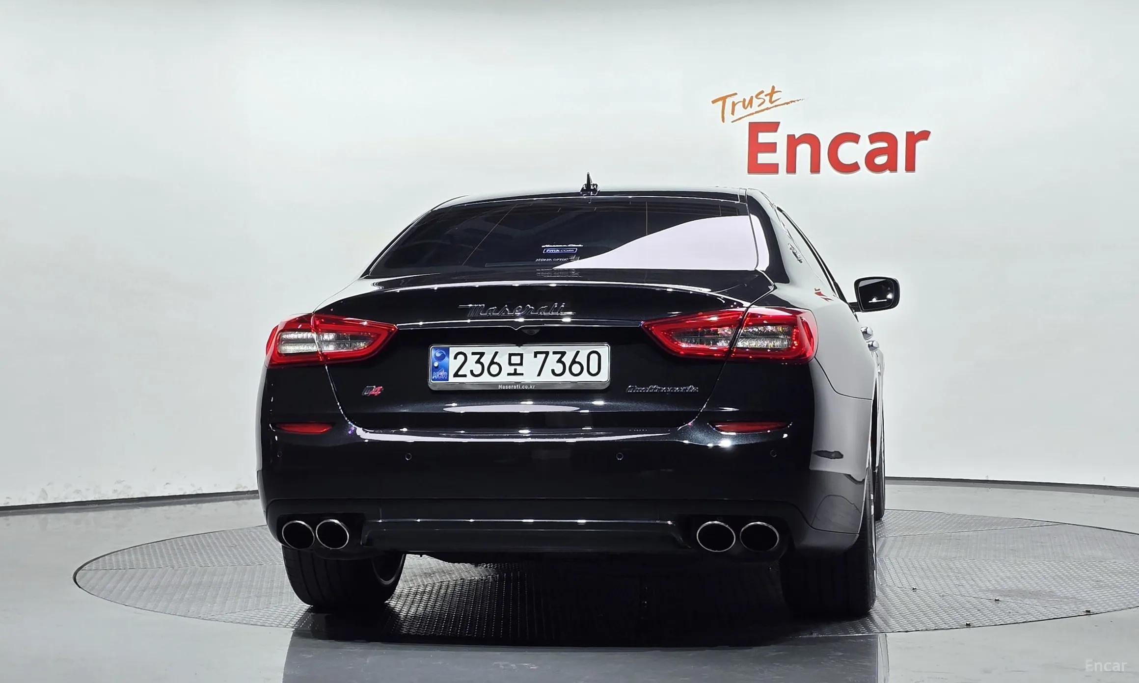 Maserati Quattroporte превью 4