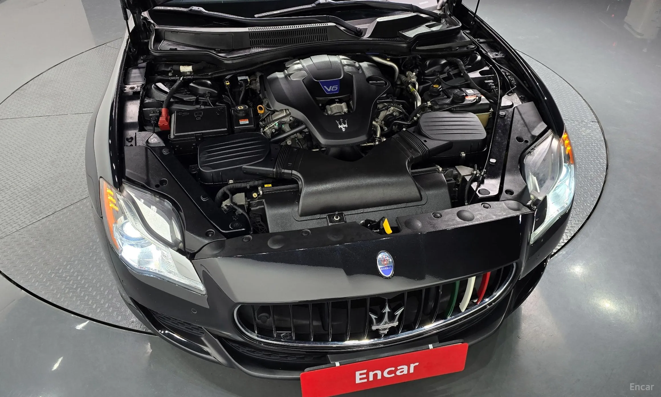 Maserati Quattroporte превью 6