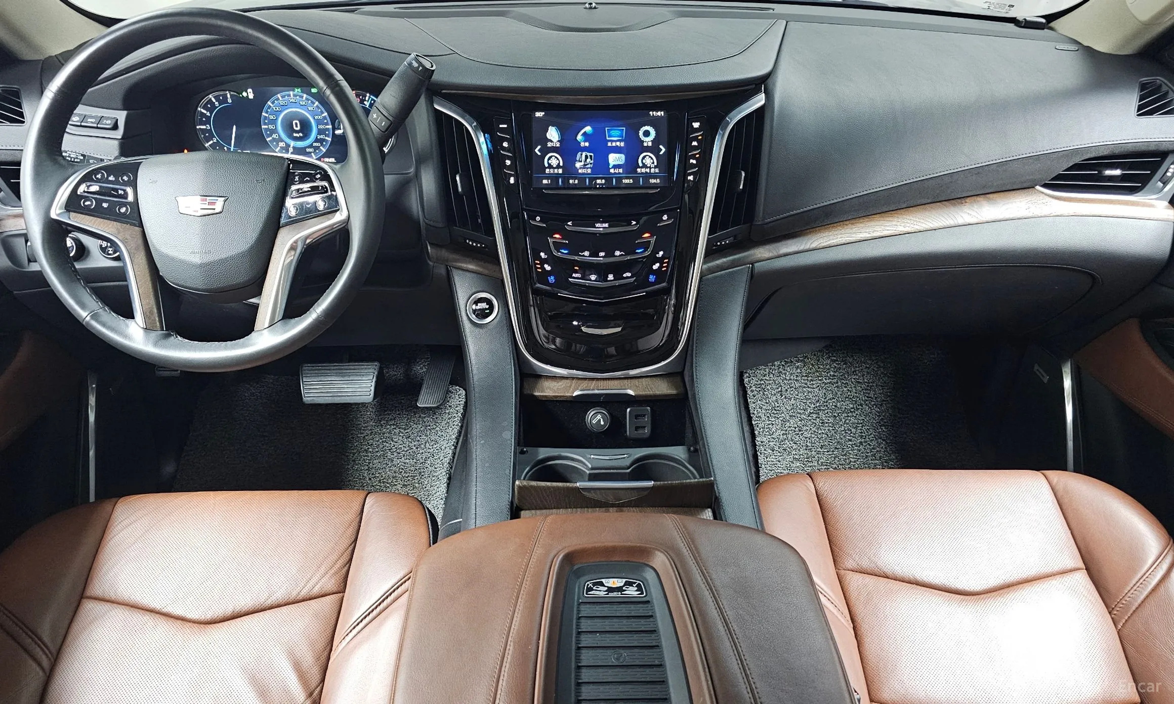 Cadillac Escalade превью 7