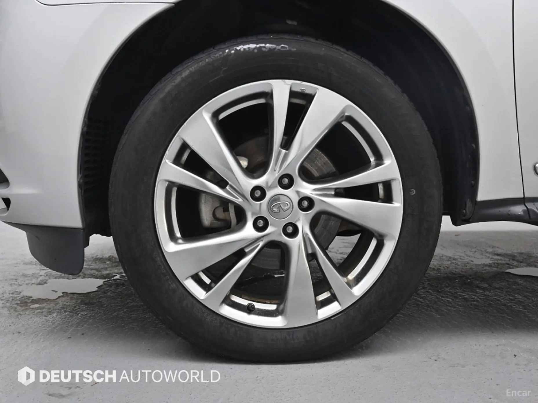Infiniti JX35 превью 5