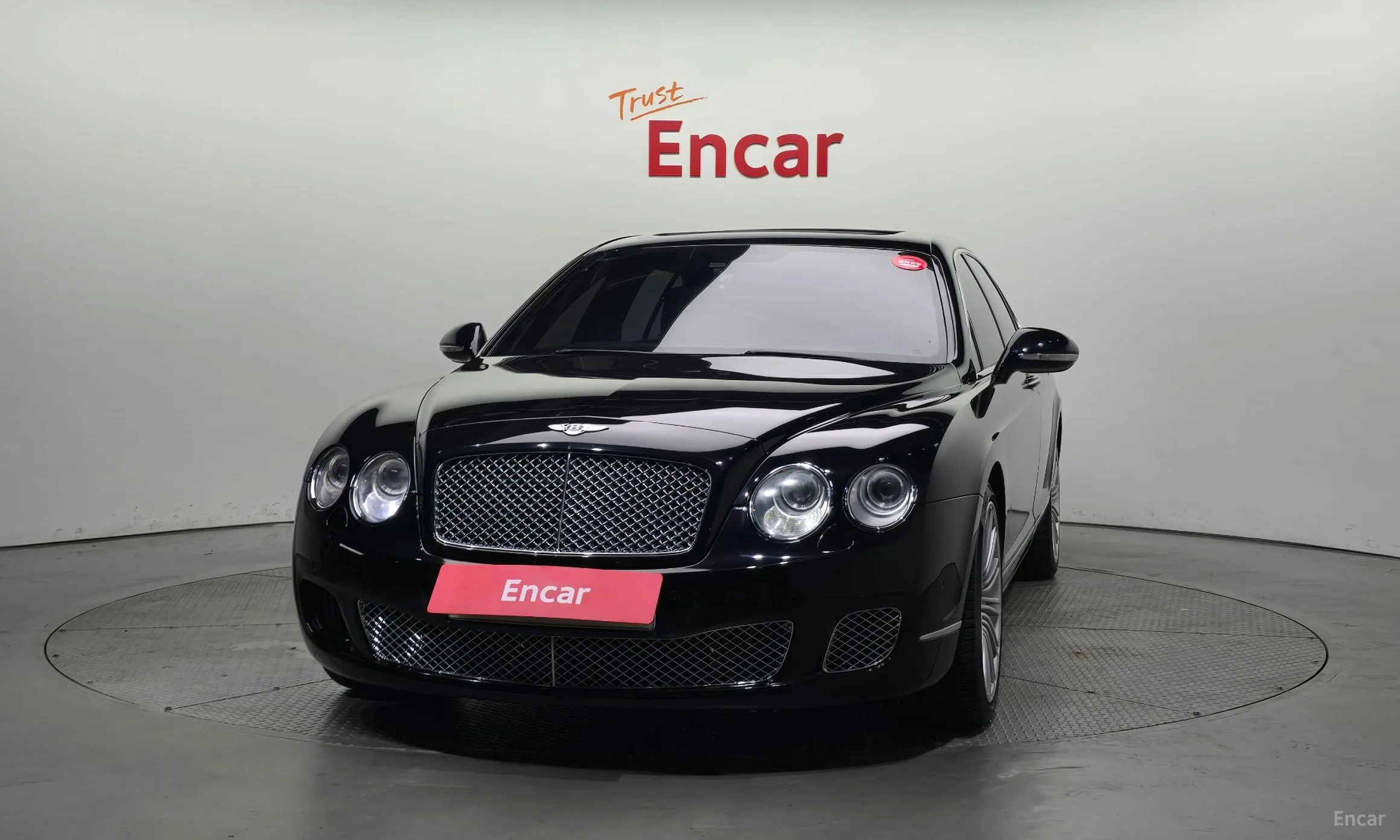 Bentley Flying Spur Gen 1 превью 3