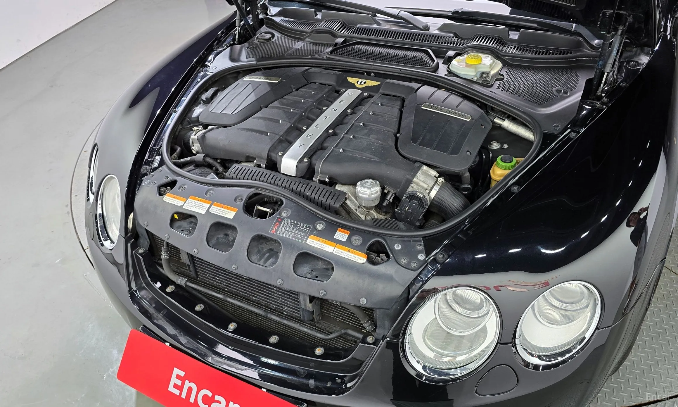 Bentley Flying Spur Gen 1 превью 6
