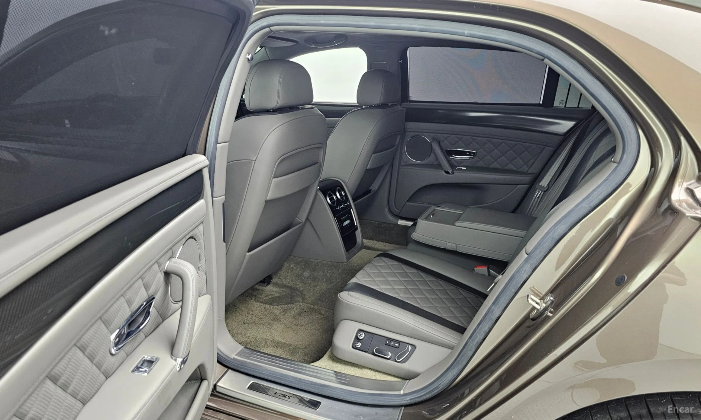 Bentley Flying Spur 2nd Generation превью 11