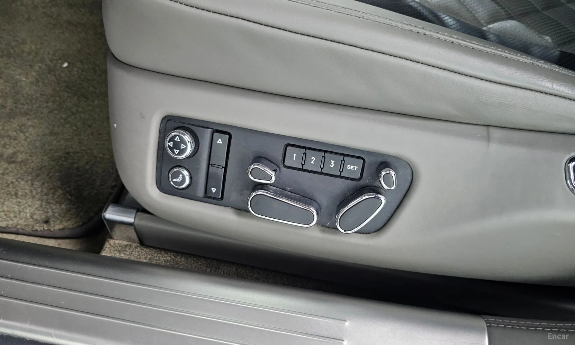 Bentley Flying Spur 2nd Generation превью 19