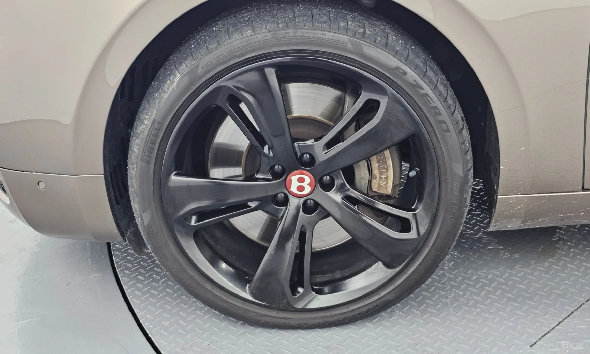 Bentley Flying Spur 2nd Generation превью 5