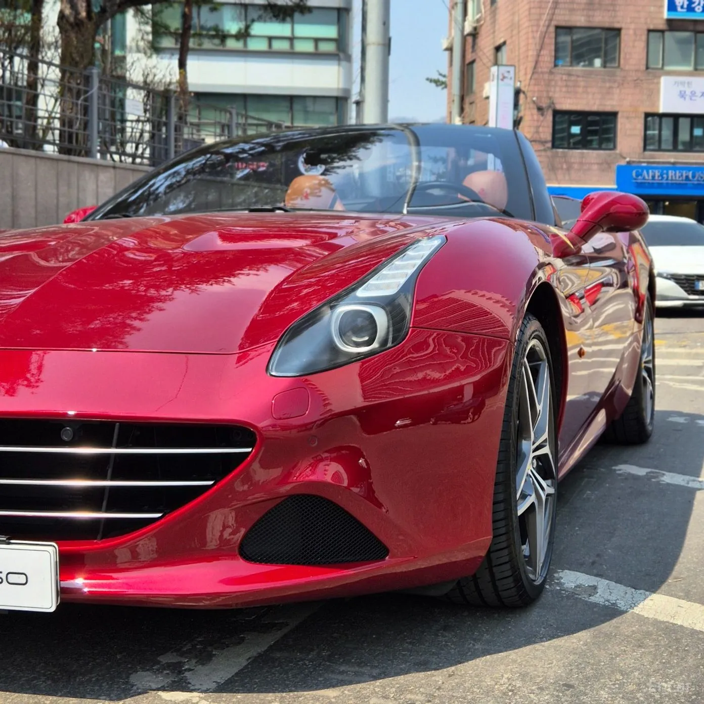 Ferrari California