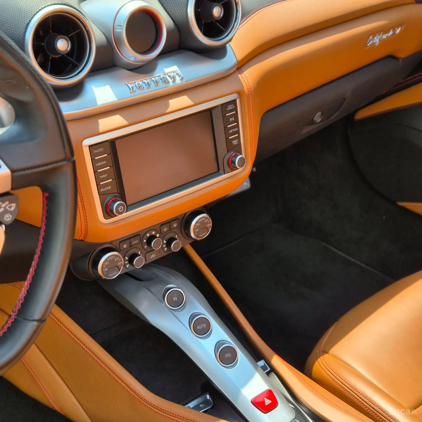 Ferrari California превью 7