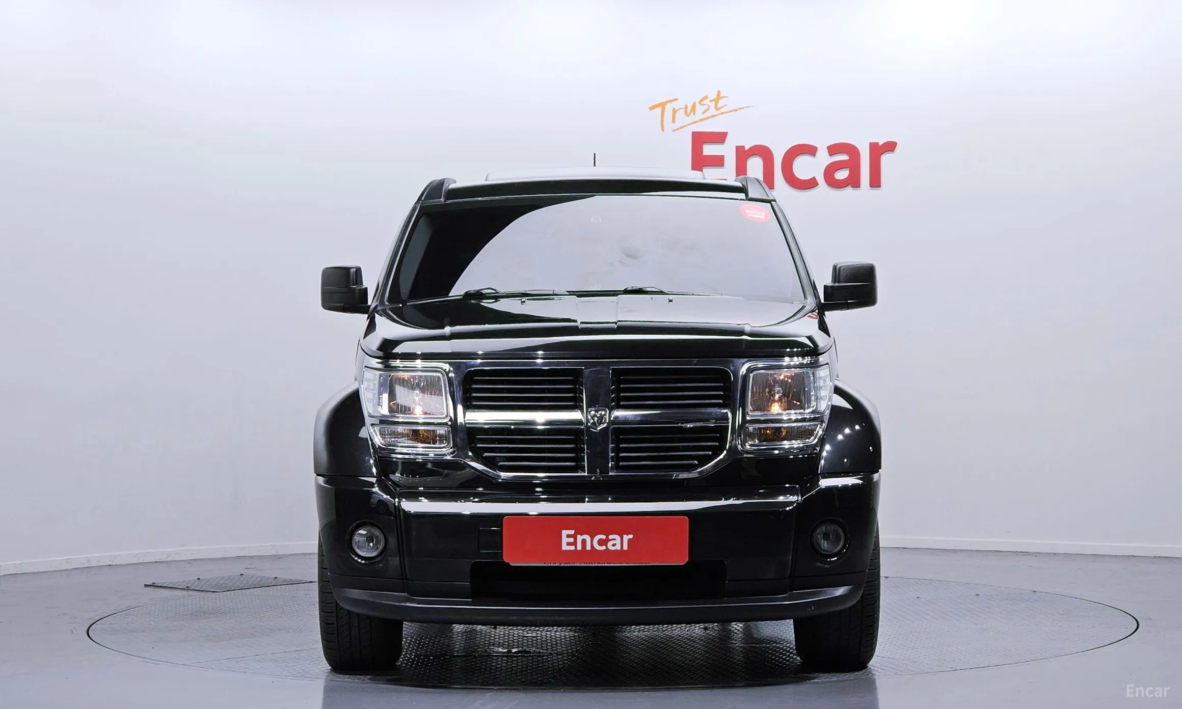 Dodge Nitro превью 3