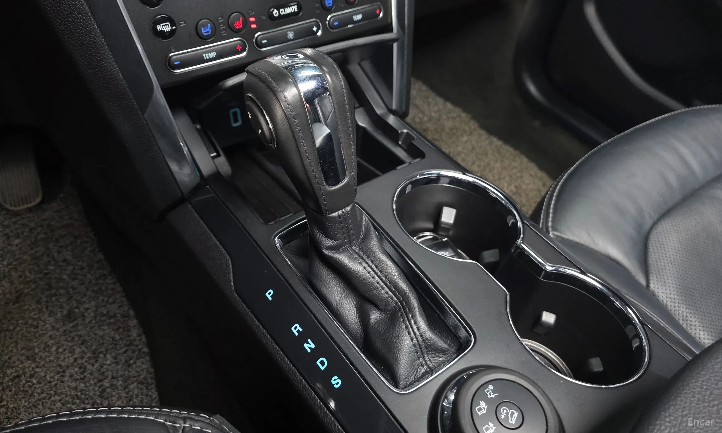 Ford Explorer превью 9