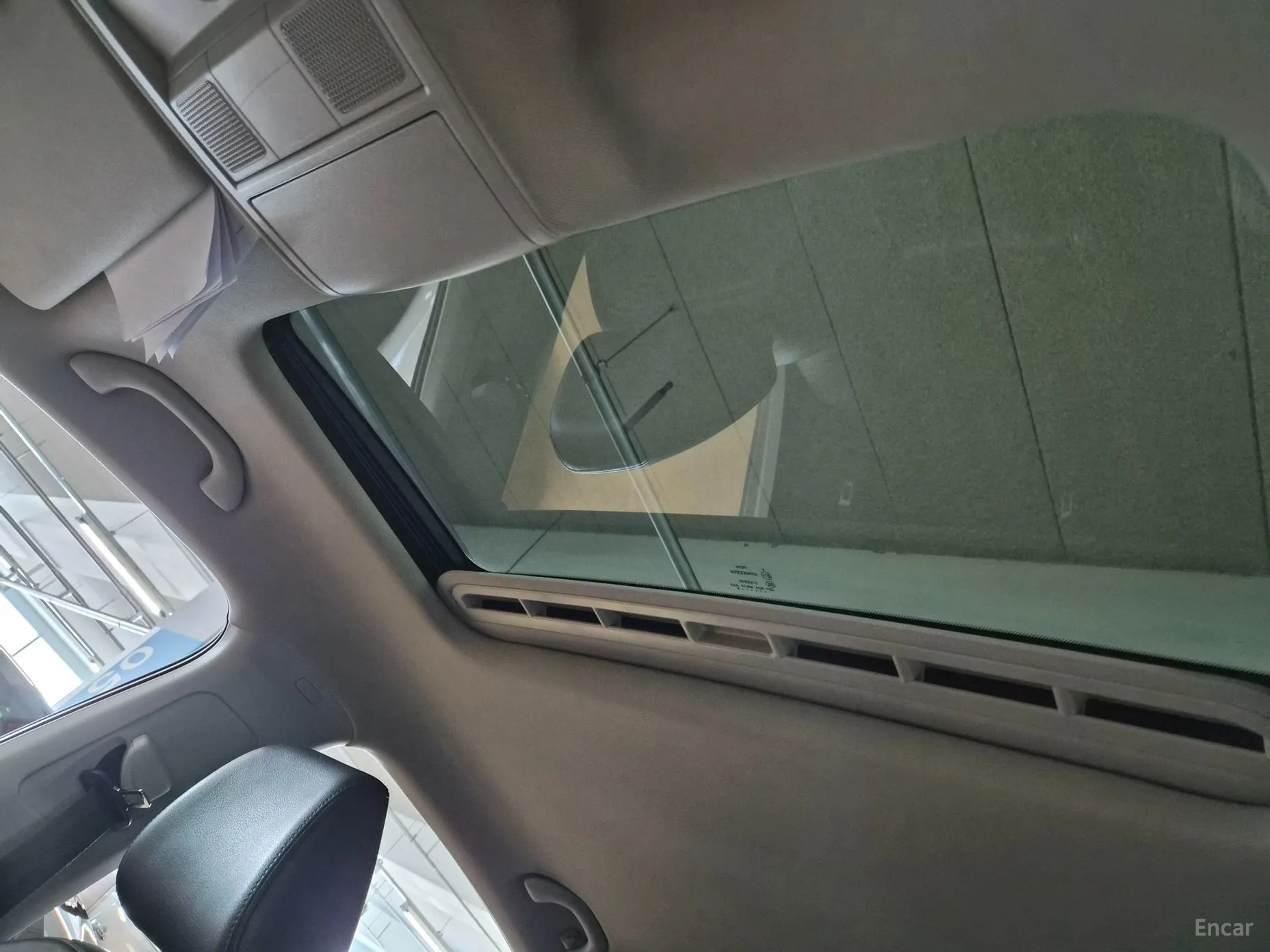 Volkswagen The New Passat превью 16