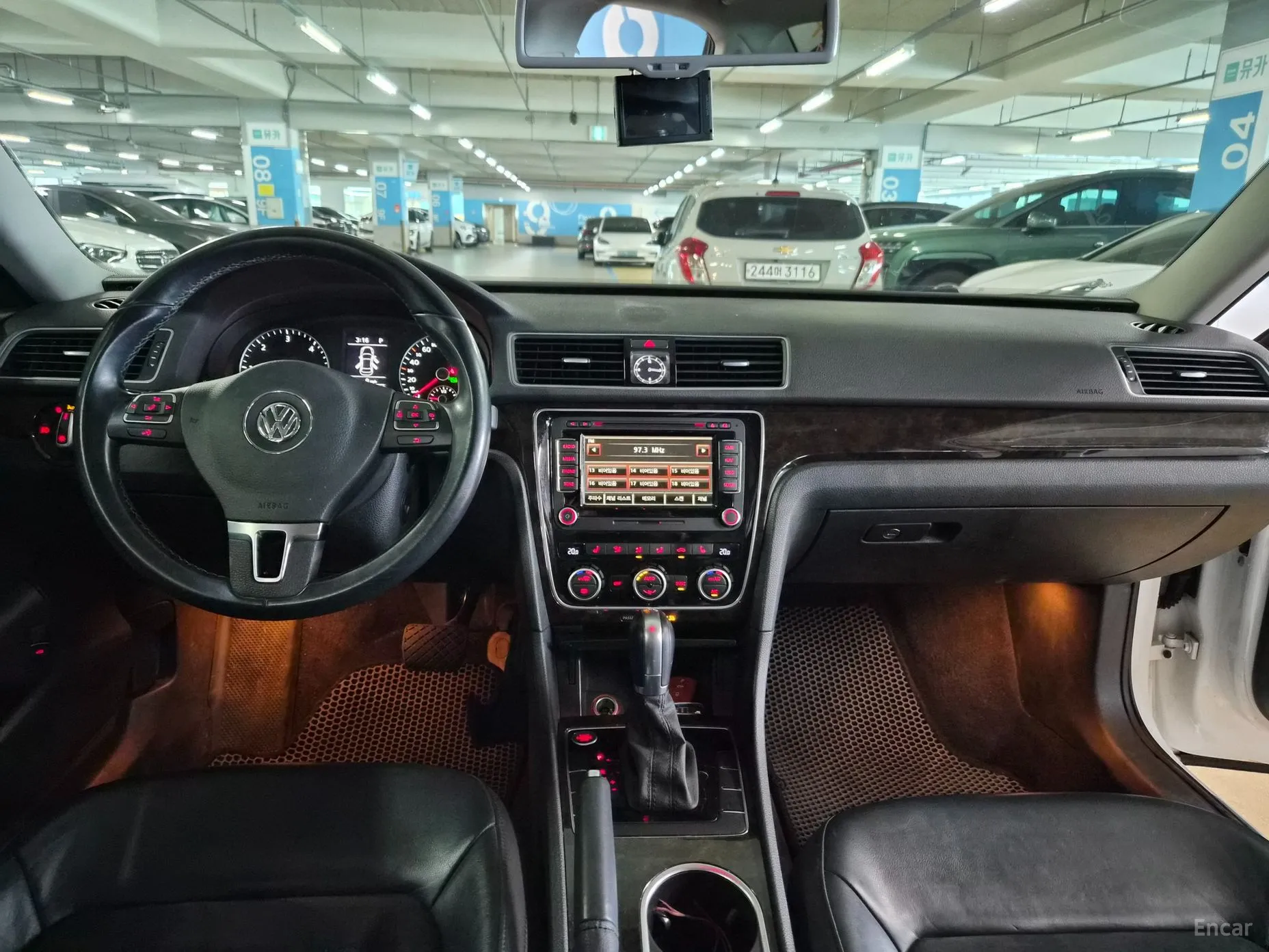 Volkswagen The New Passat превью 20