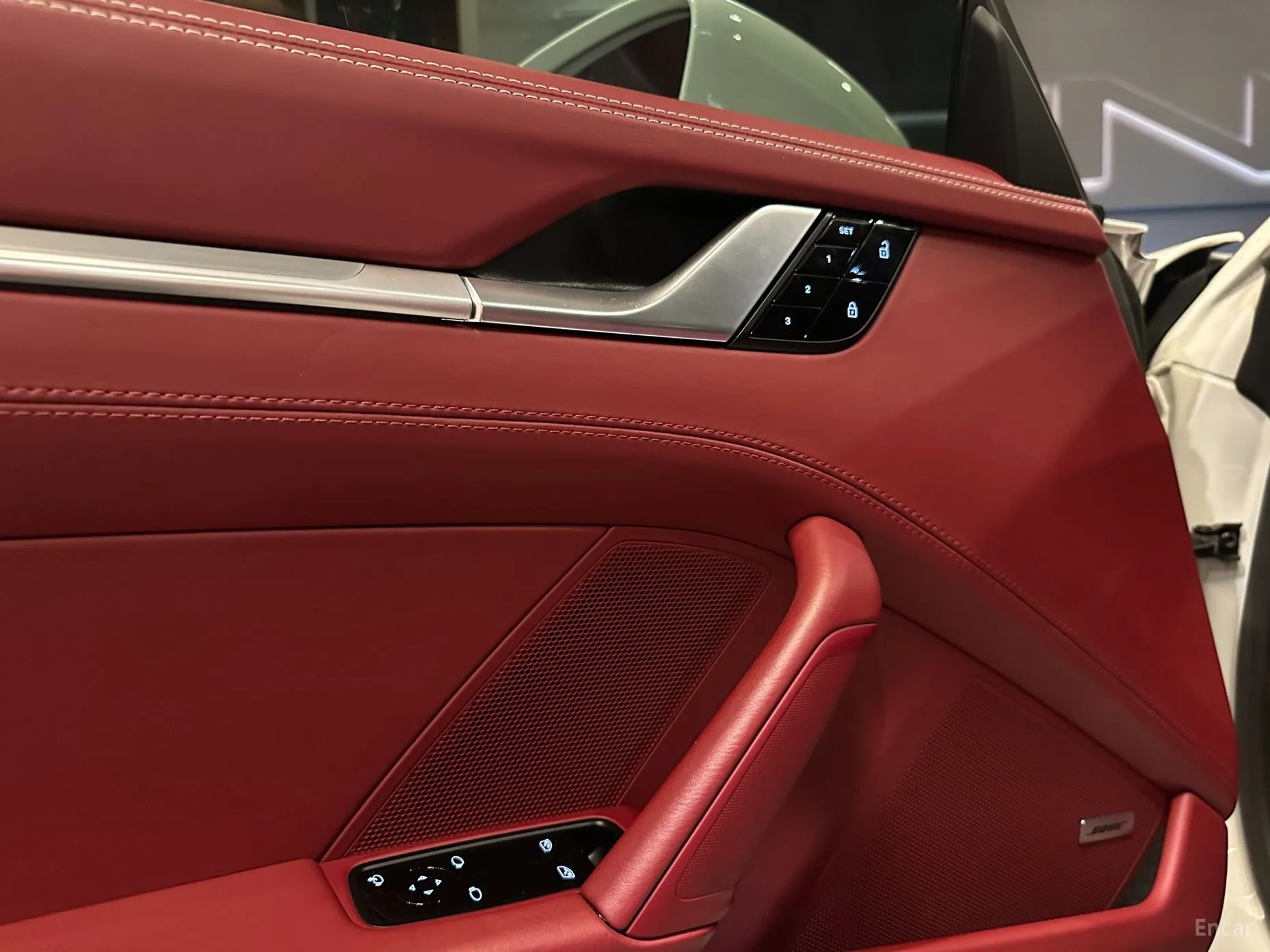Porsche 911 (992) превью 15