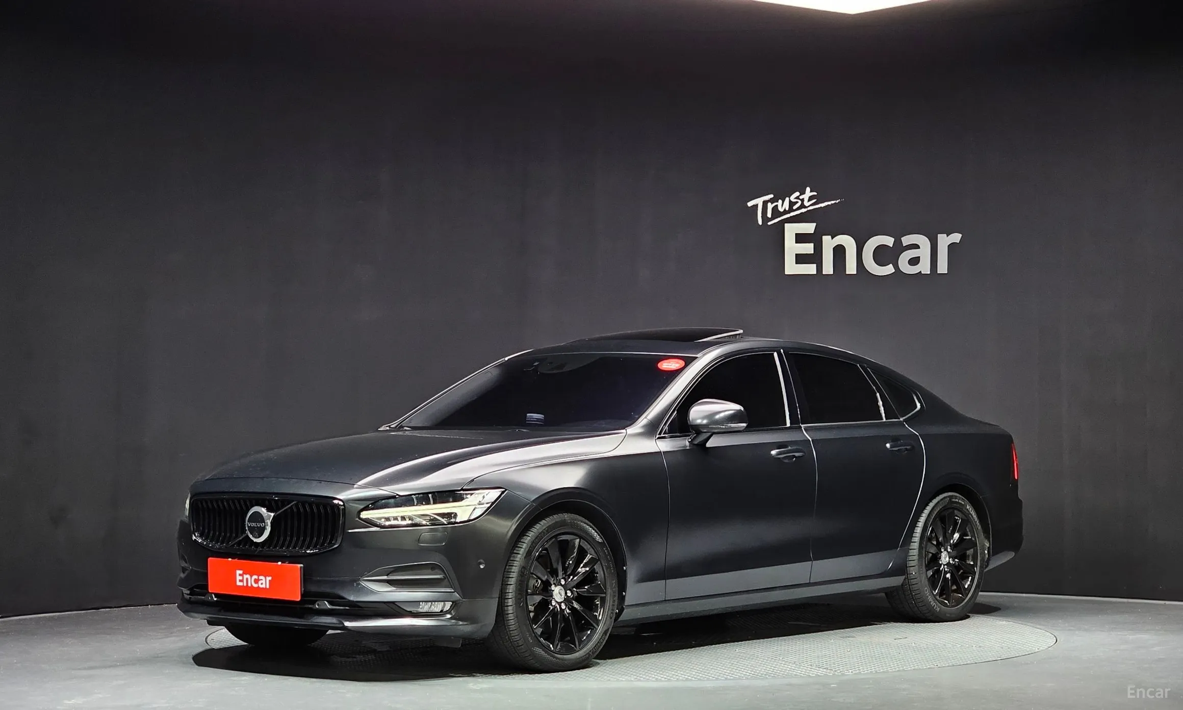 S90