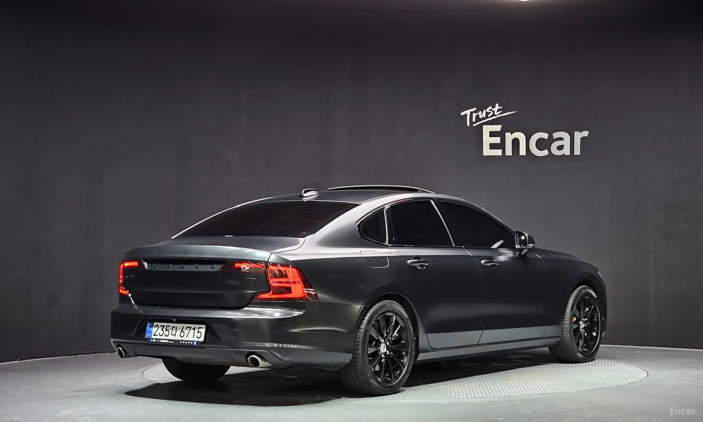 Volvo S90 превью 2