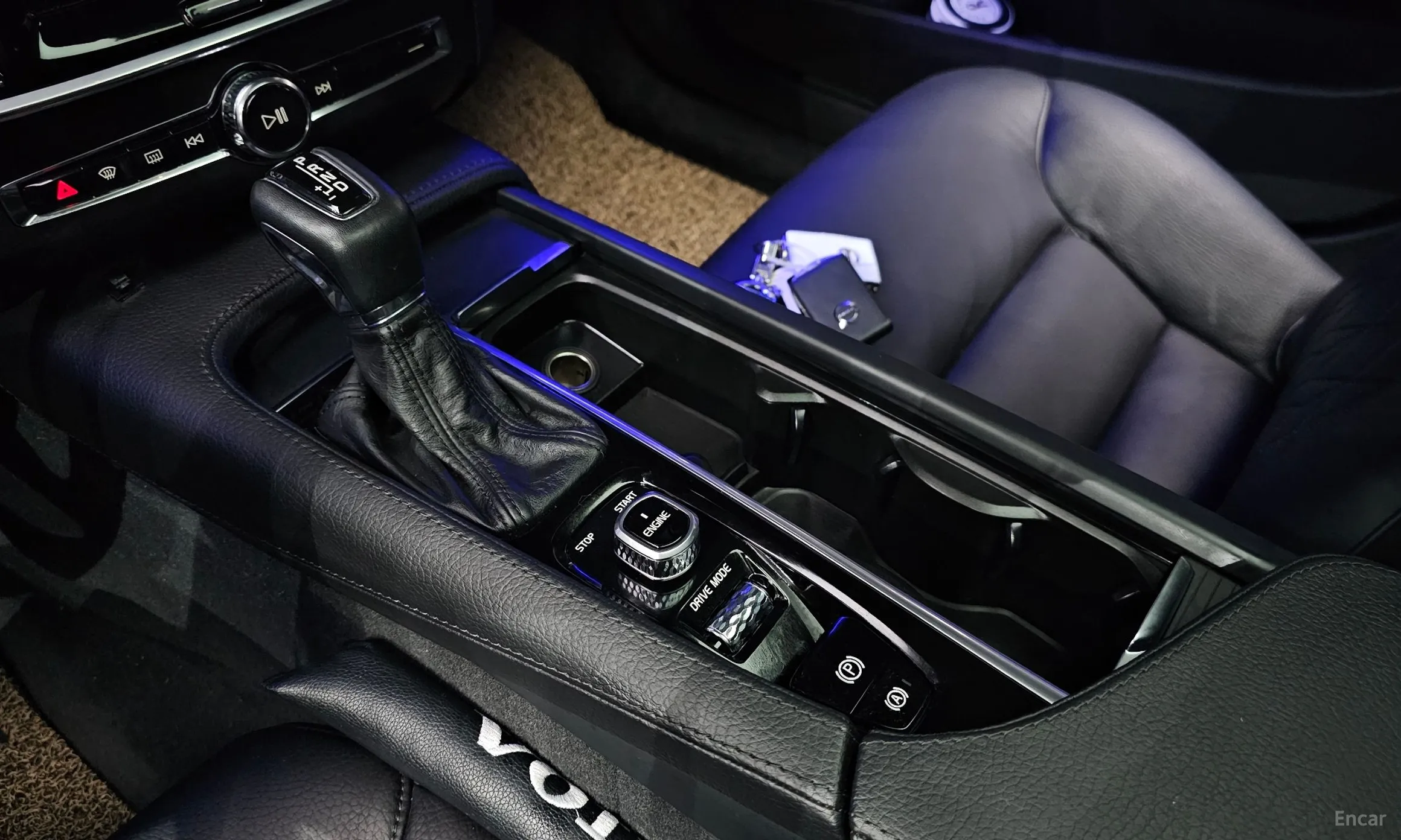 Volvo S90 превью 9
