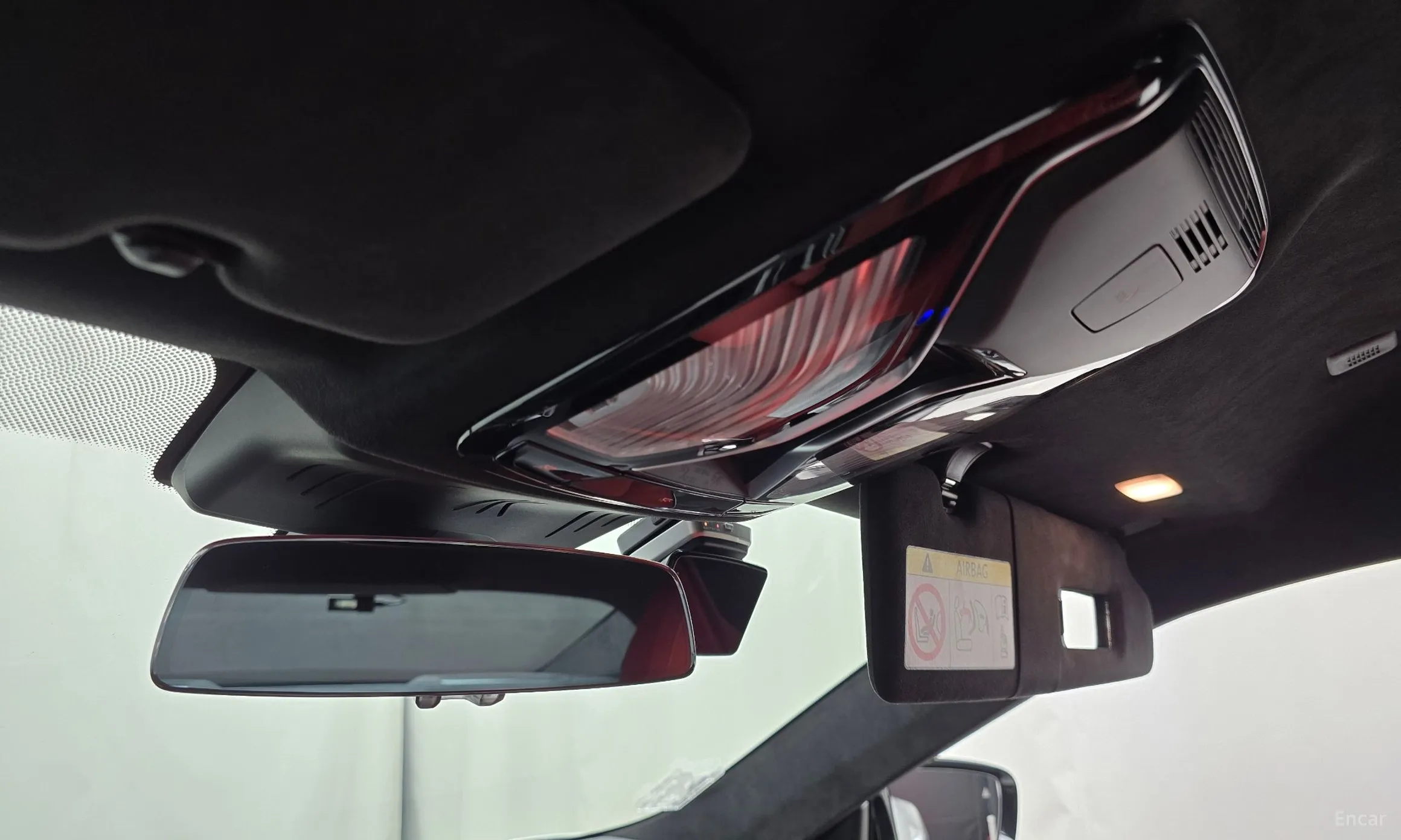 BMW 8-series (G15) превью 17