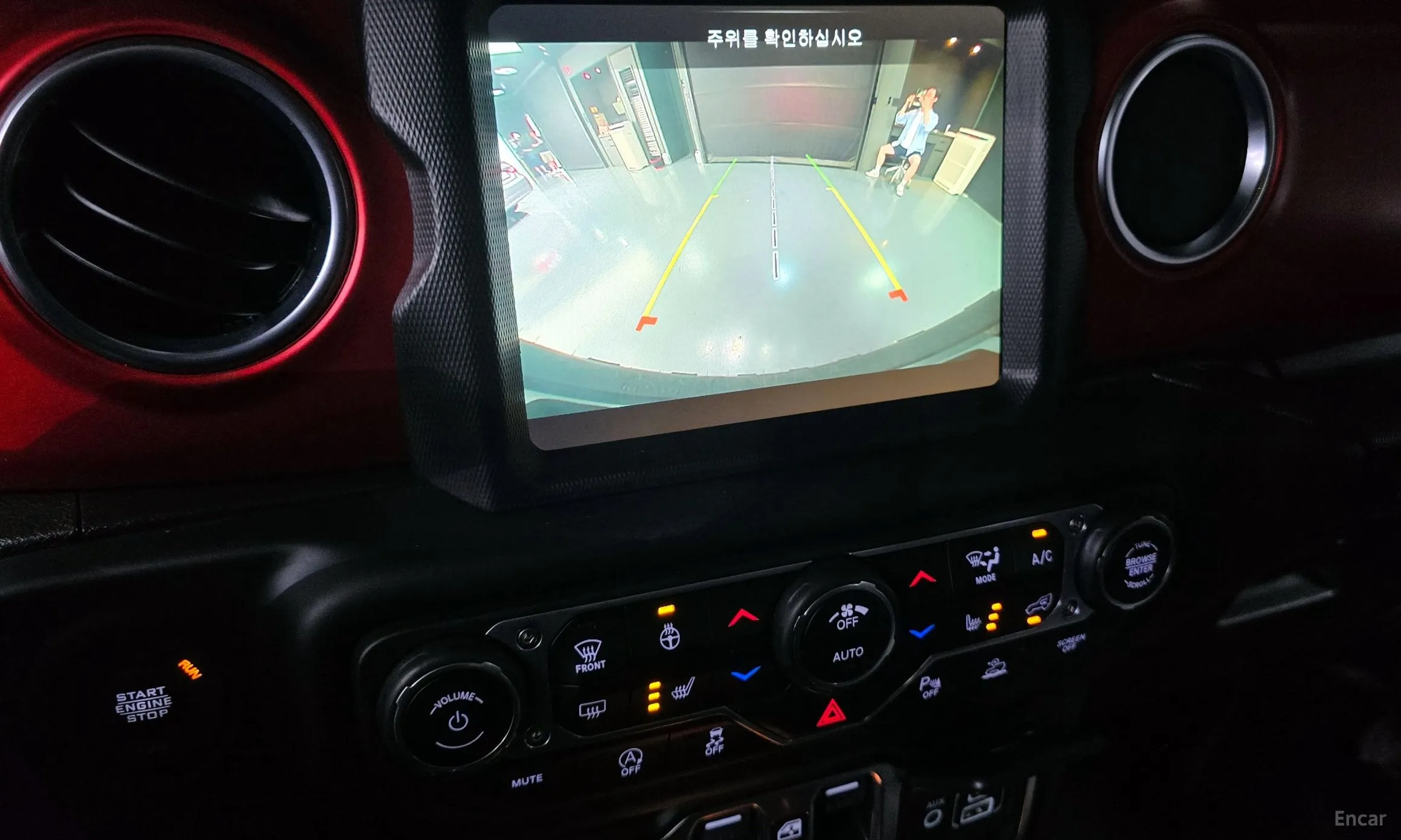 Jeep Wrangler (JL) превью 16