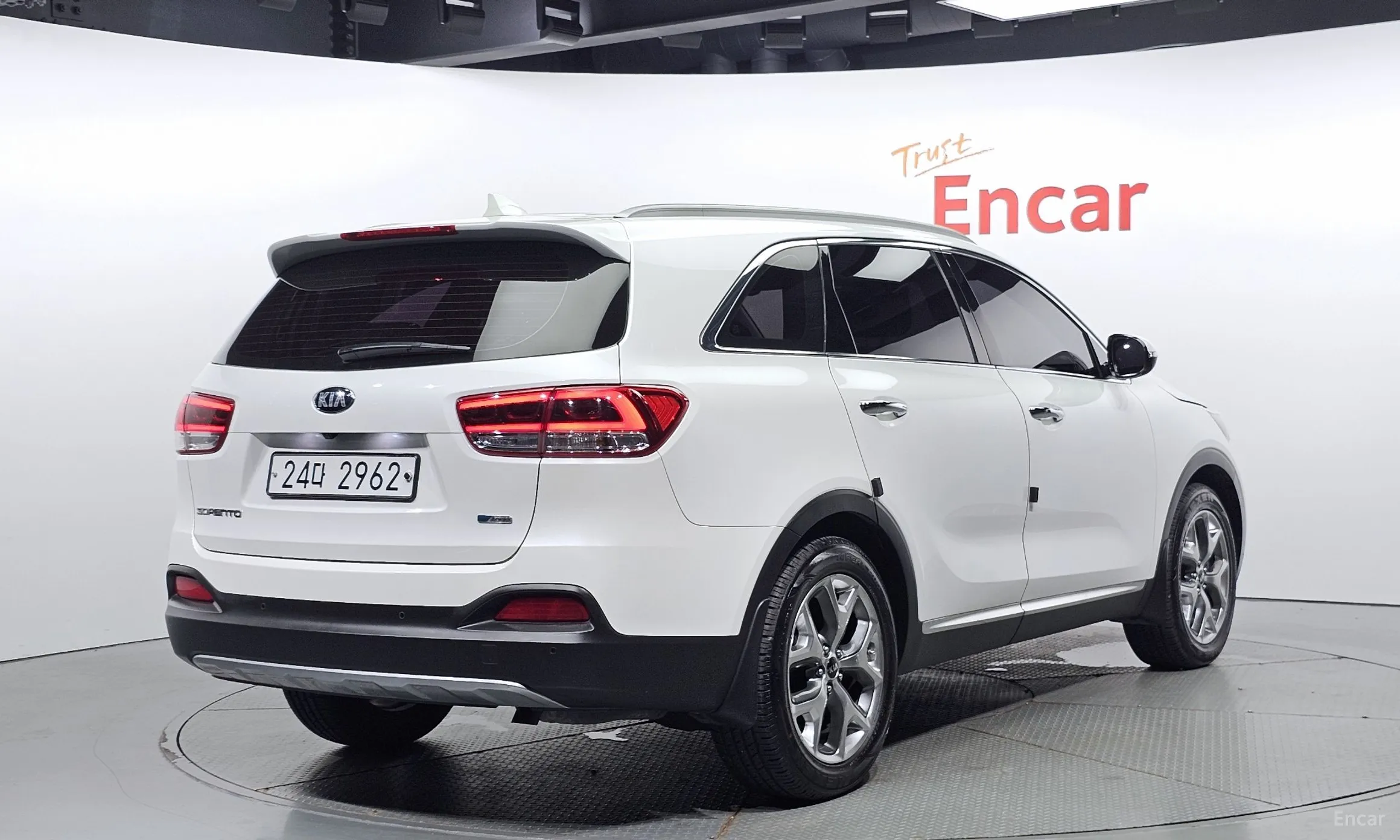 Kia Sorento превью 2