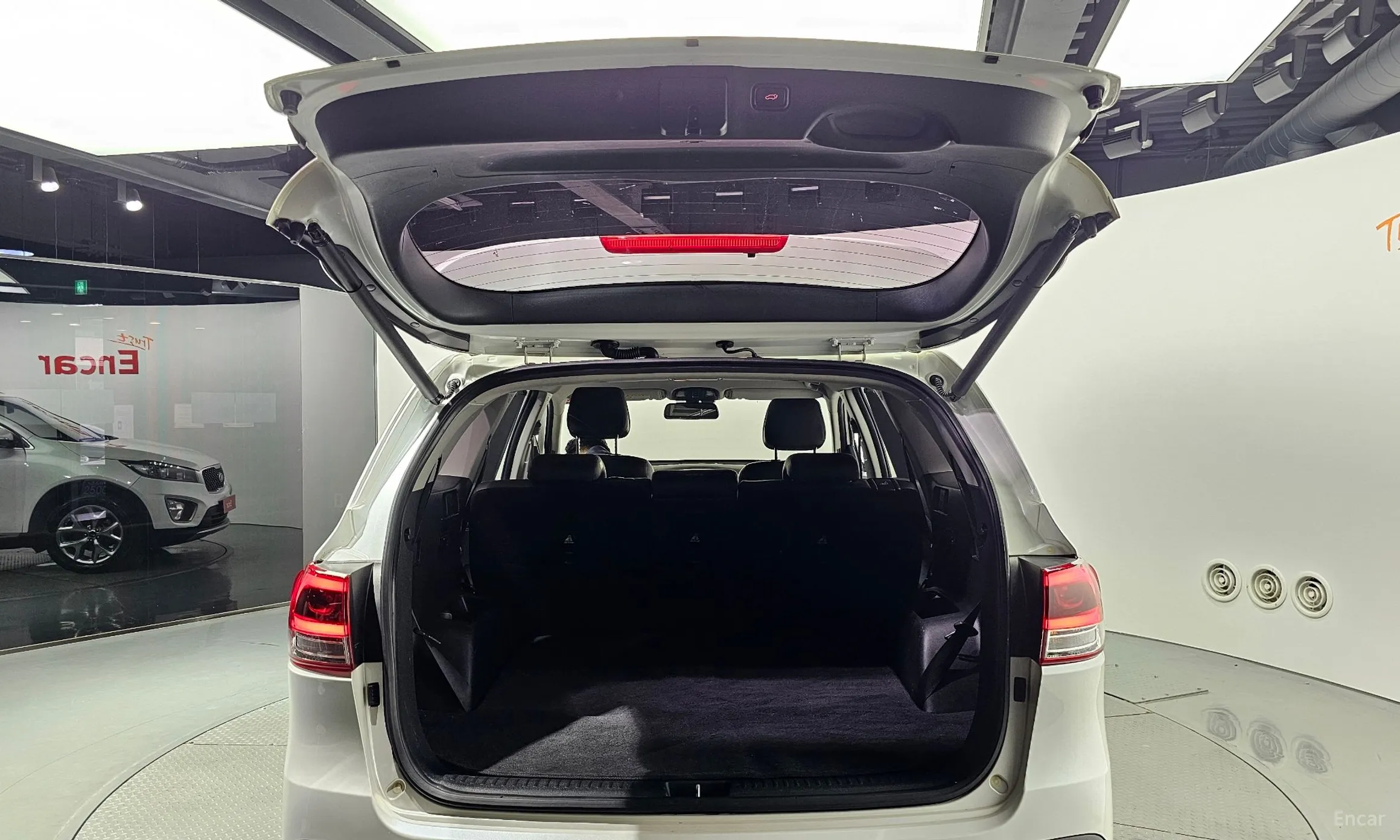 Kia Sorento превью 20