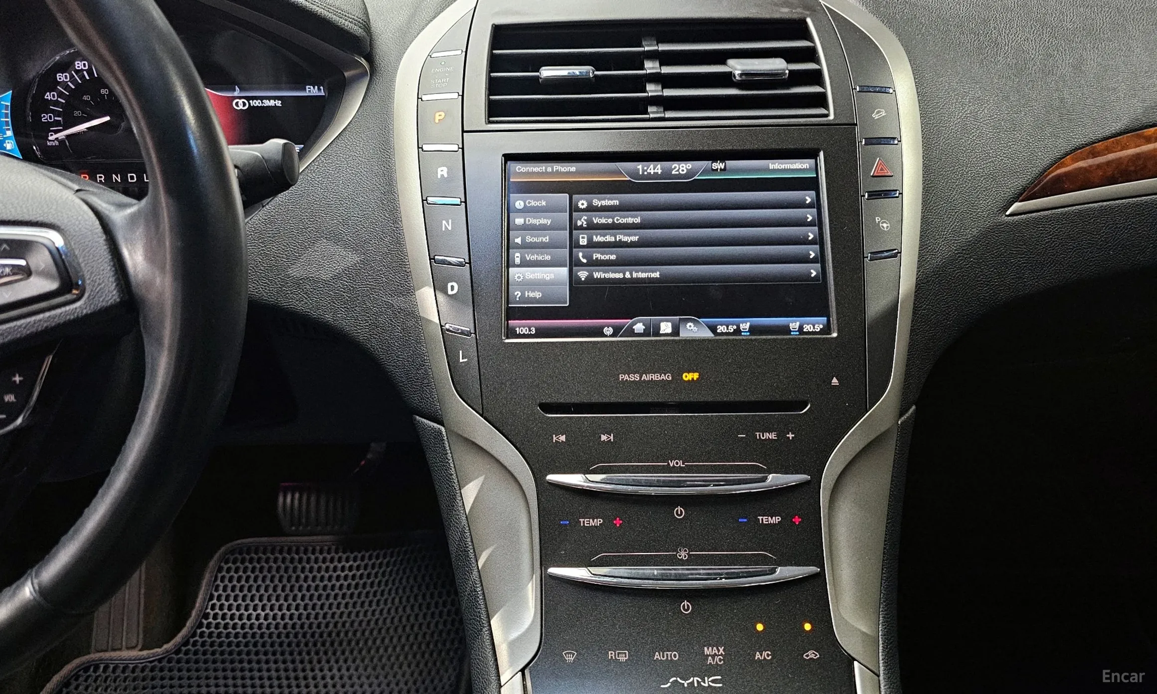 Lincoln New MKZ превью 15
