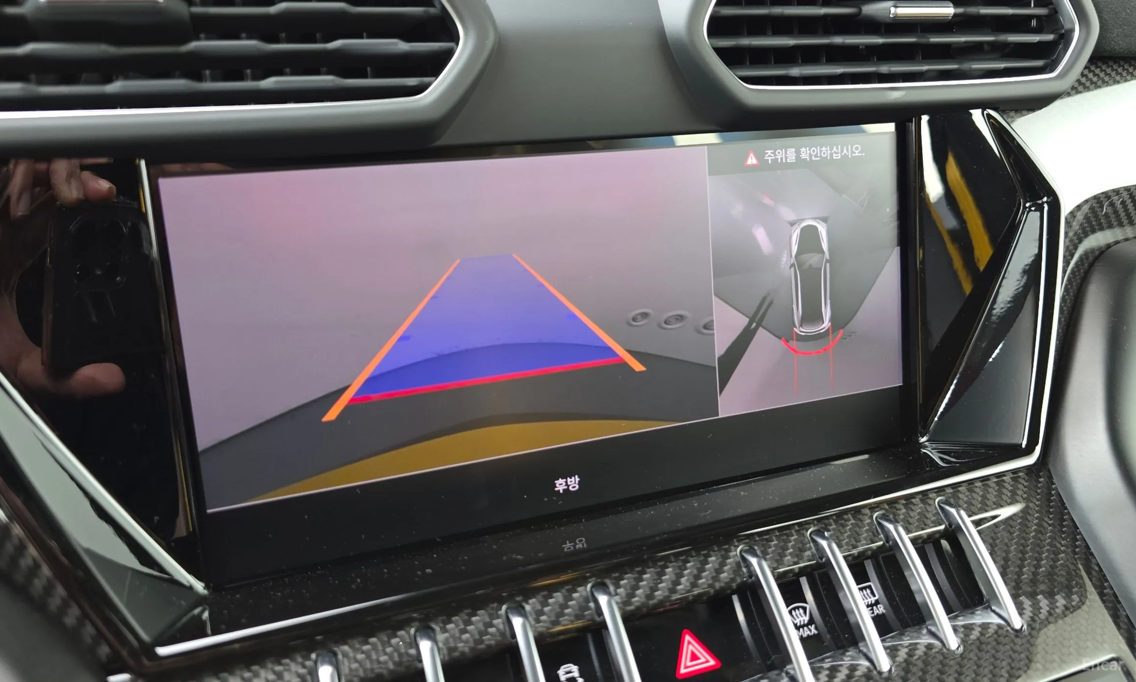 Lamborghini Urus превью 15
