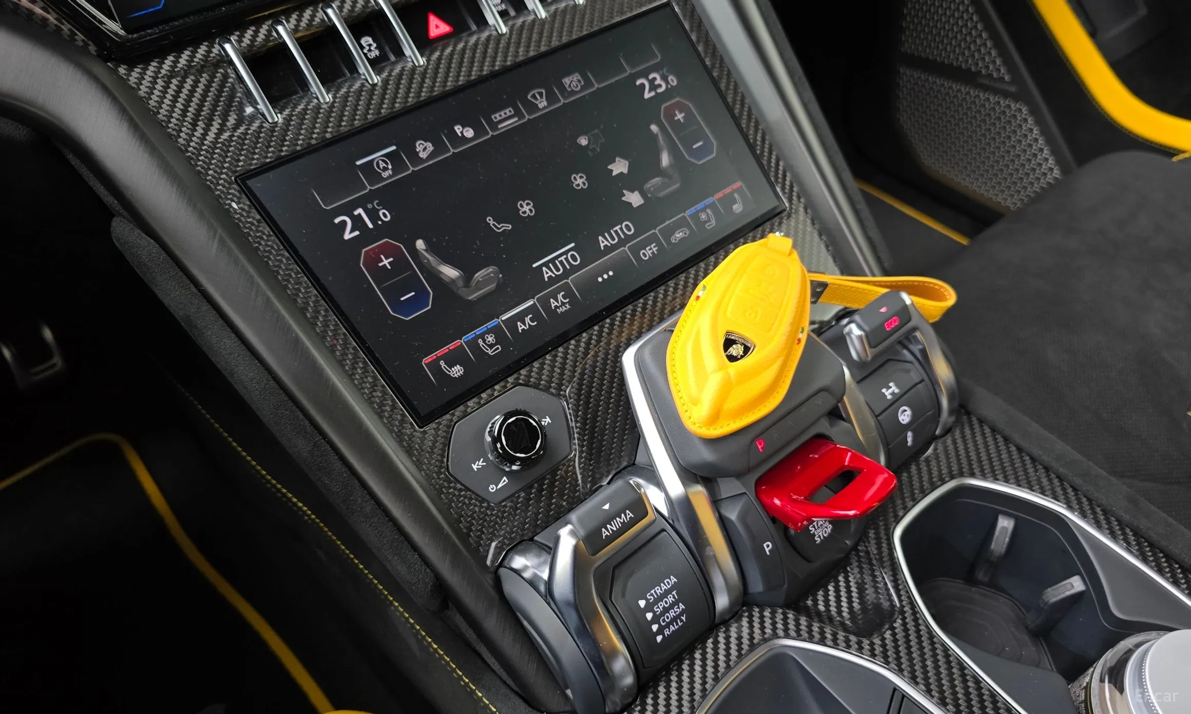 Lamborghini Urus превью 9