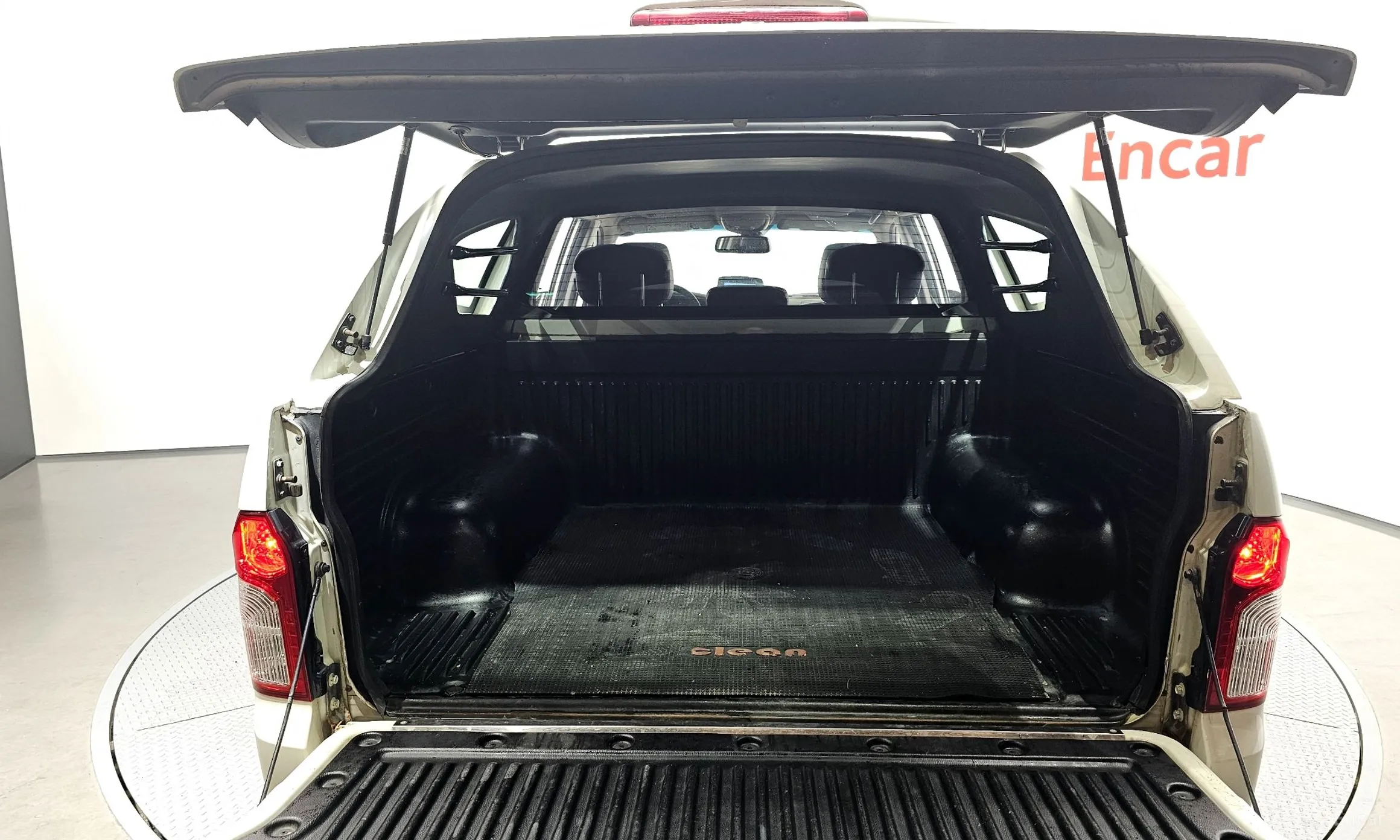 KG Mobility (SsangYong) Korando Sports превью 20