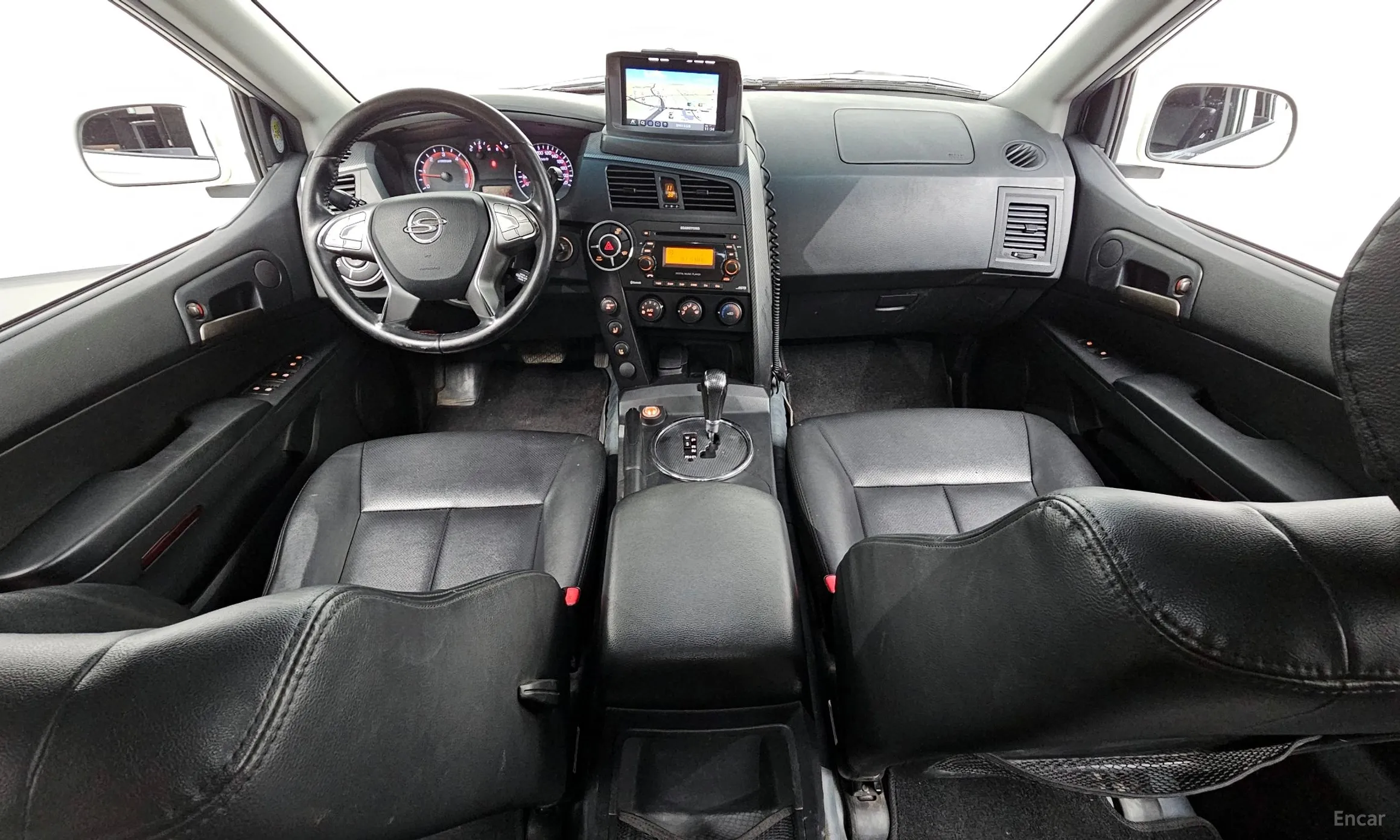 KG Mobility (SsangYong) Korando Sports превью 7